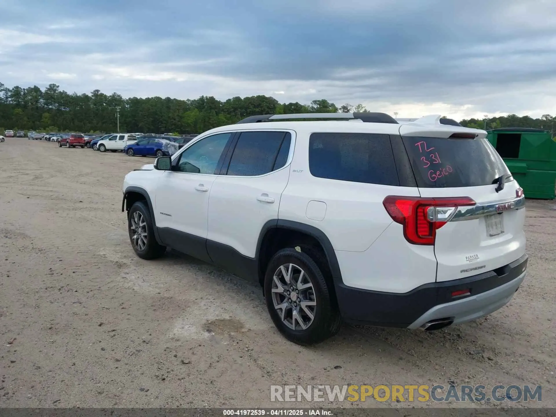 3 fotografías del automóvil dañado 1GKKNML44LZ203820 GMC ACADIA 2020