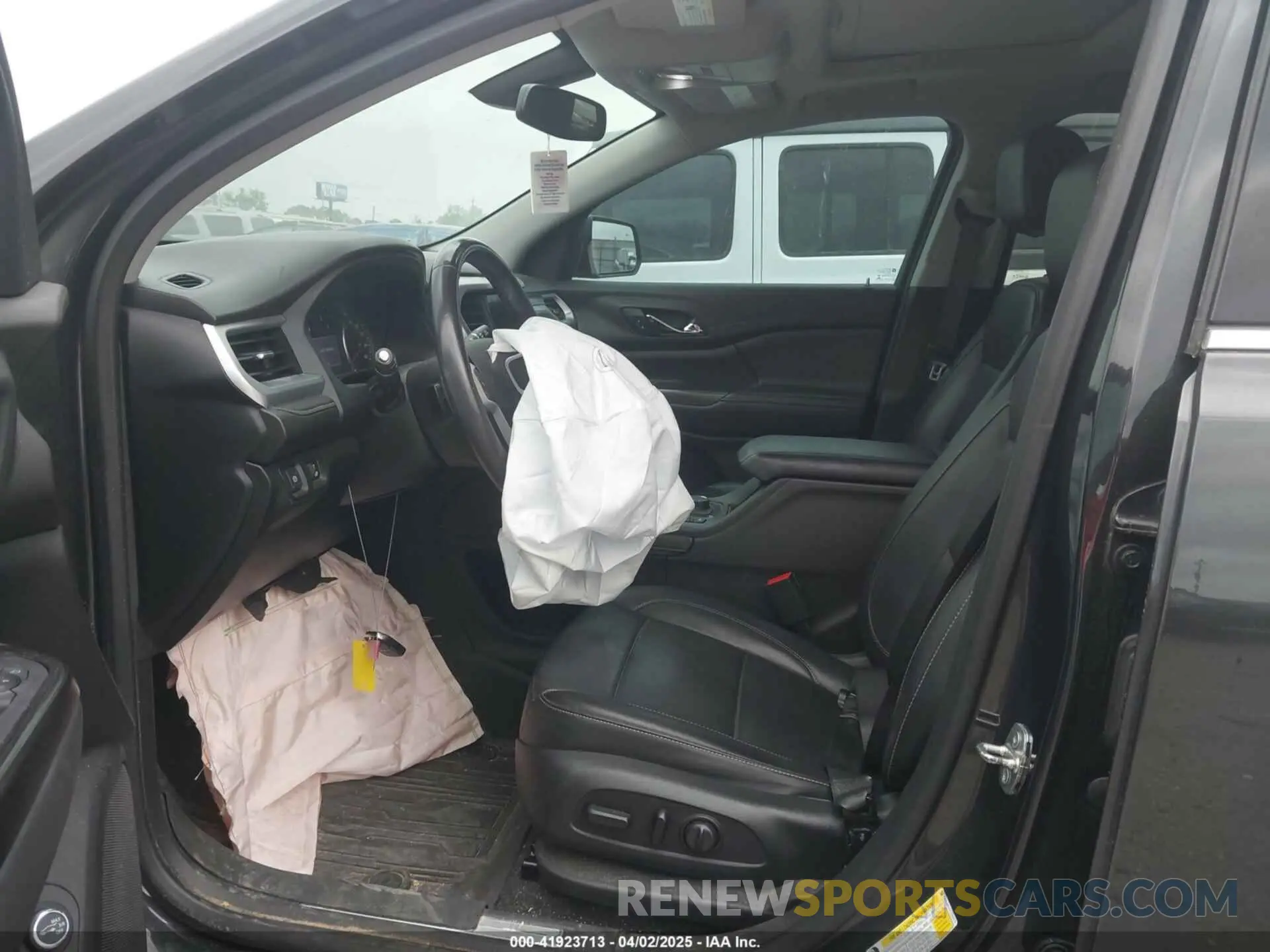14 fotografías del automóvil dañado 1GKKNMLS7LZ192276 GMC ACADIA 2020
