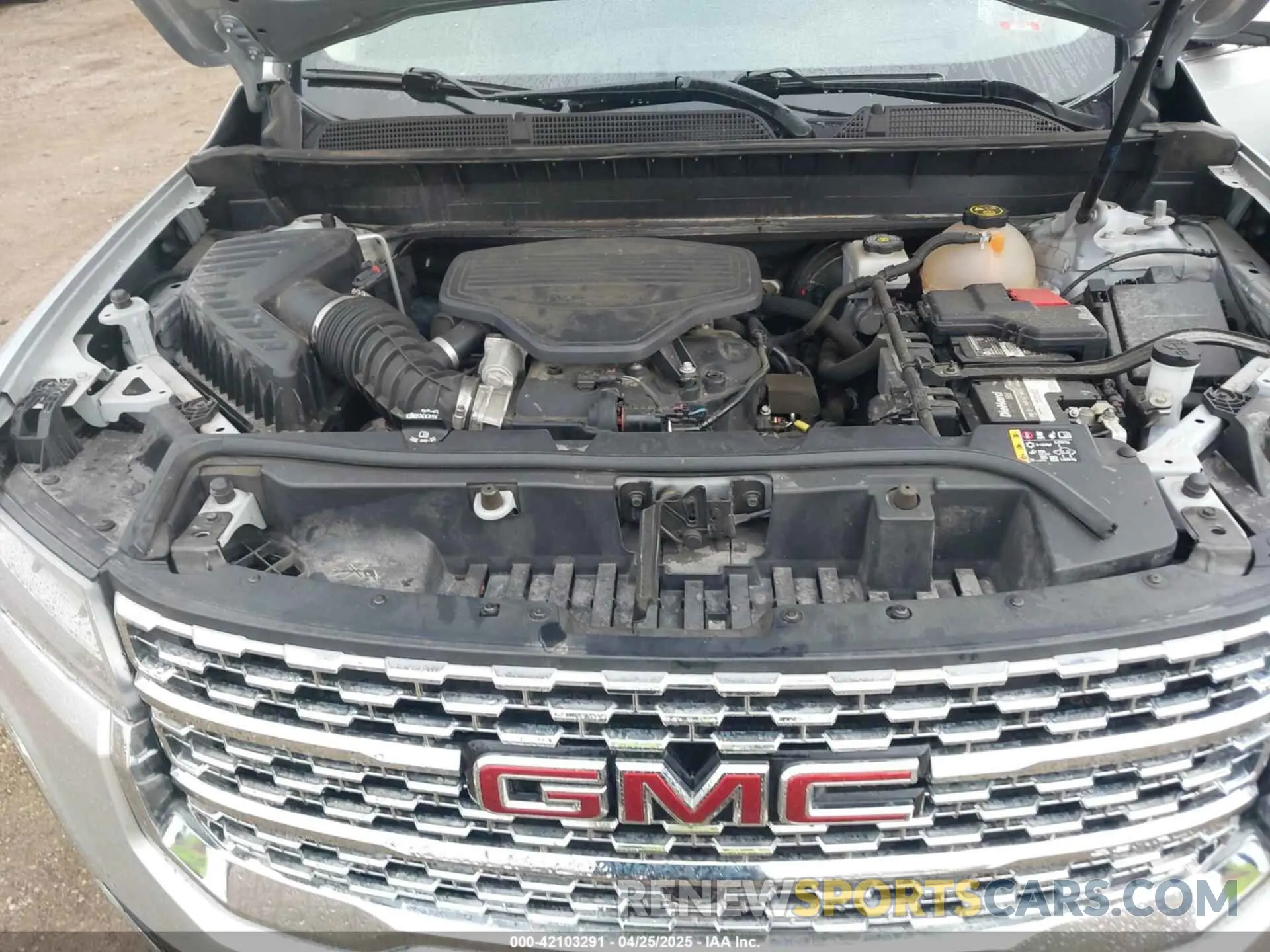 10 fotografías del automóvil dañado 1GKKNPLS0LZ174963 GMC ACADIA 2020