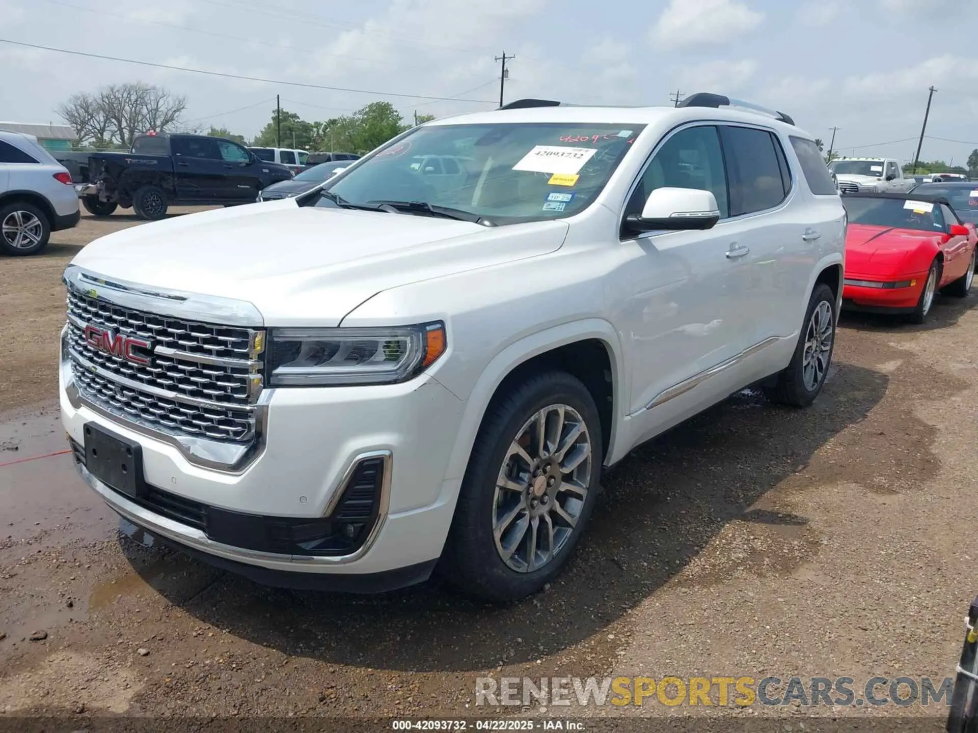 2 fotografías del automóvil dañado 1GKKNPLS4LZ113308 GMC ACADIA 2020