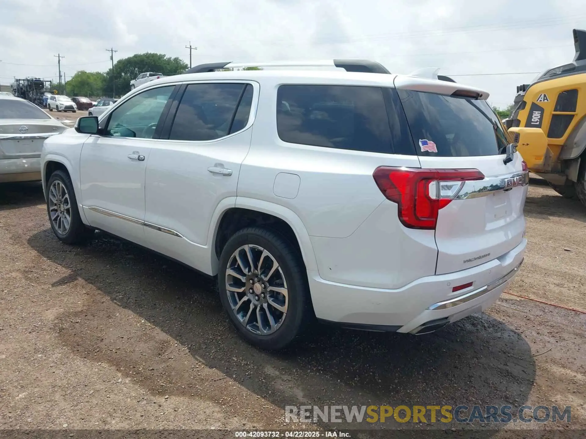 3 fotografías del automóvil dañado 1GKKNPLS4LZ113308 GMC ACADIA 2020