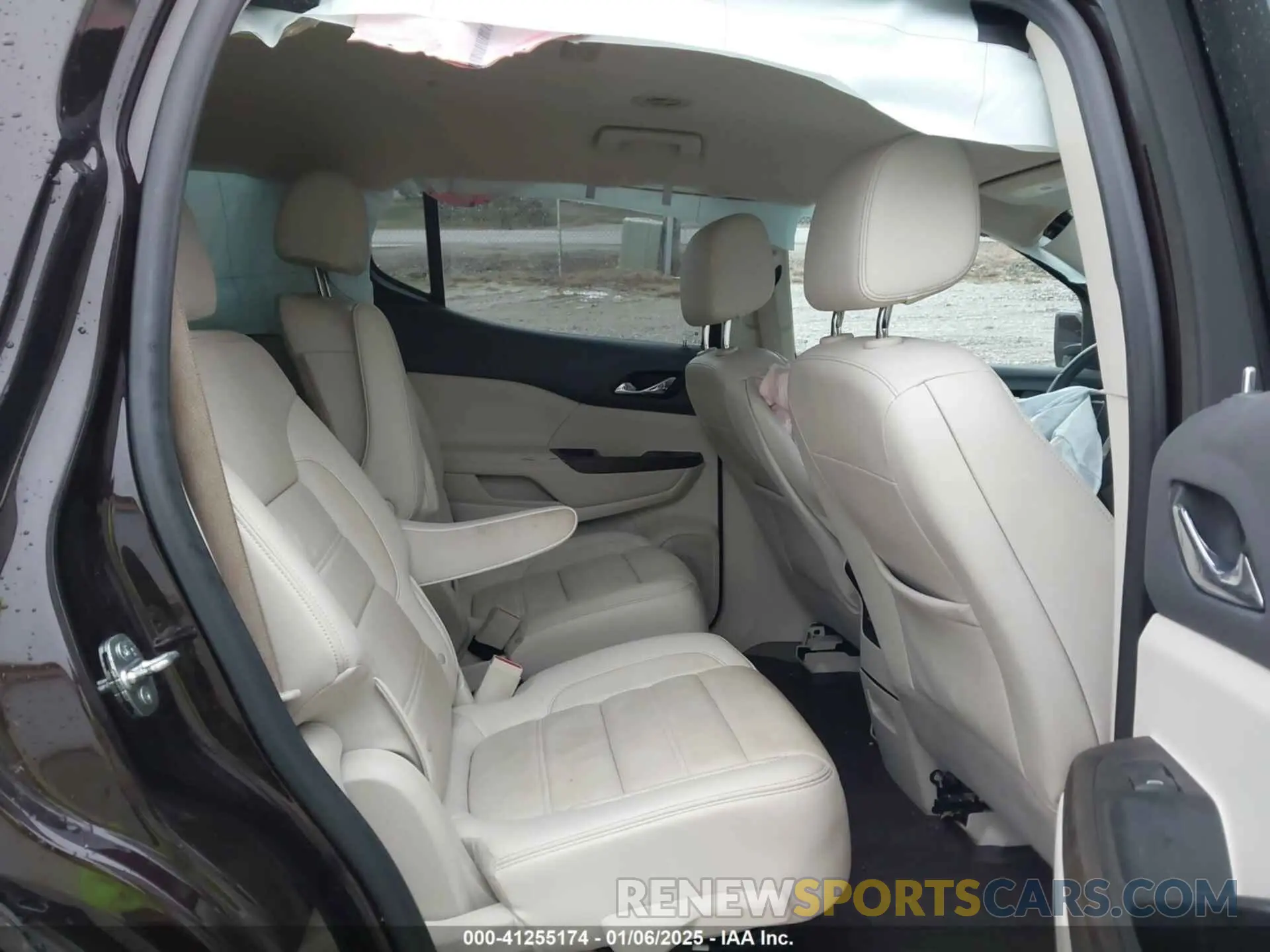 8 fotografías del automóvil dañado 1GKKNPLS4LZ235005 GMC ACADIA 2020