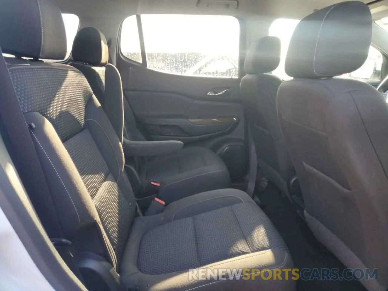11 fotografías del automóvil dañado 1GKKNRLS4LZ159930 GMC ACADIA 2020