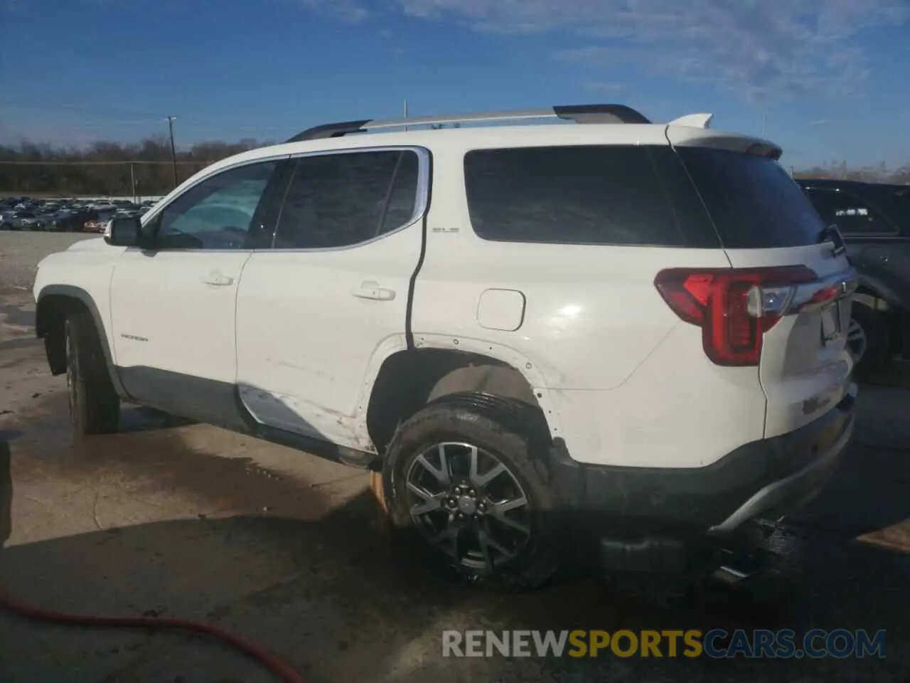 2 fotografías del automóvil dañado 1GKKNRLS4LZ159930 GMC ACADIA 2020