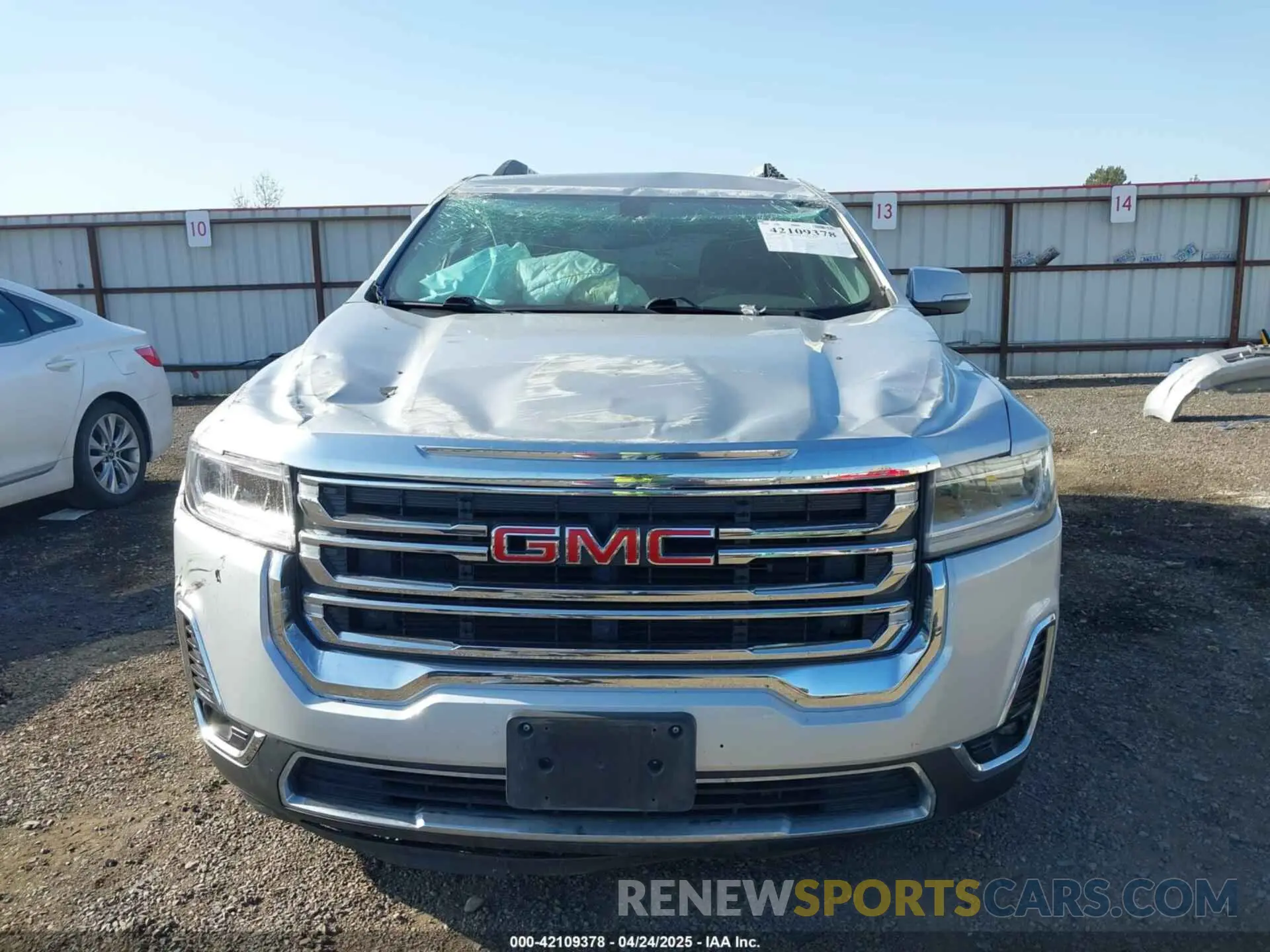 13 fotografías del automóvil dañado 1GKKNULS4LZ166119 GMC ACADIA 2020