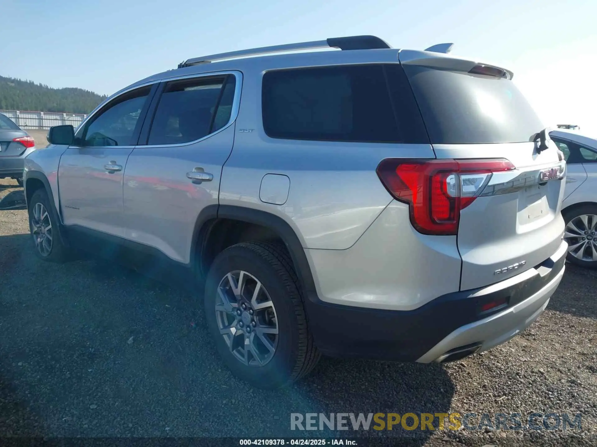 3 fotografías del automóvil dañado 1GKKNULS4LZ166119 GMC ACADIA 2020