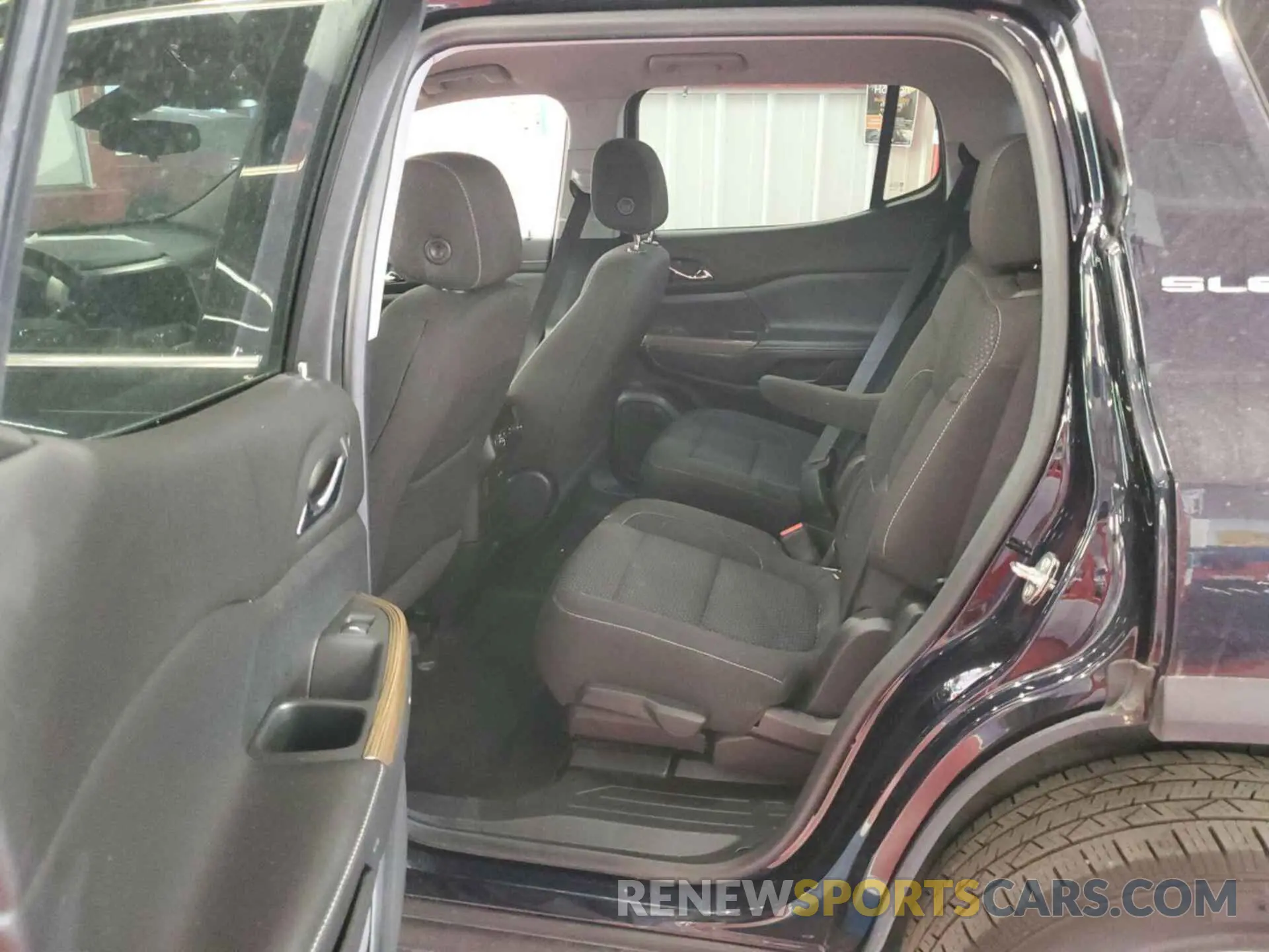 11 fotografías del automóvil dañado 1GKKNKLA2MZ185992 GMC ACADIA 2021