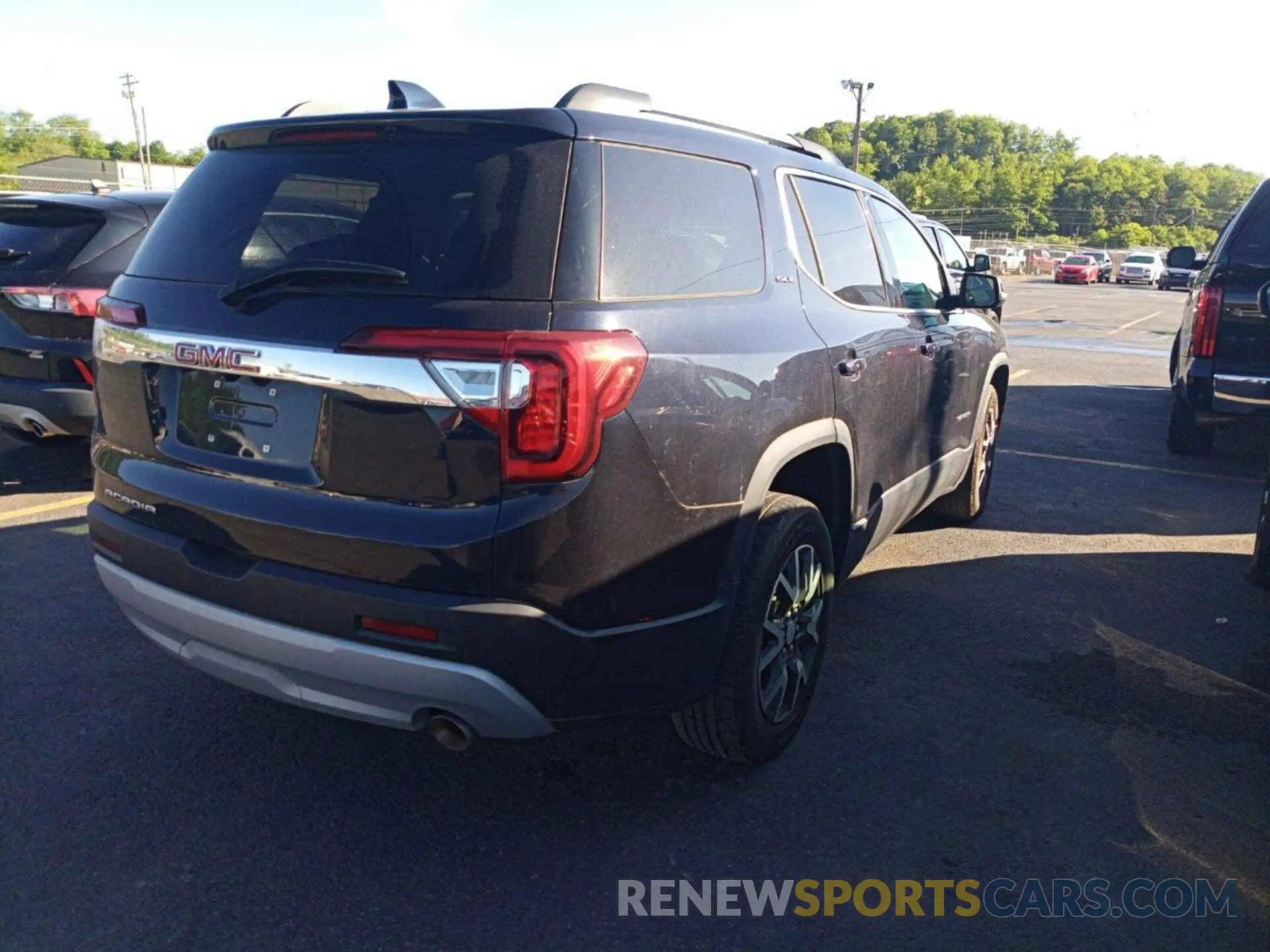 21 fotografías del automóvil dañado 1GKKNKLA2MZ185992 GMC ACADIA 2021