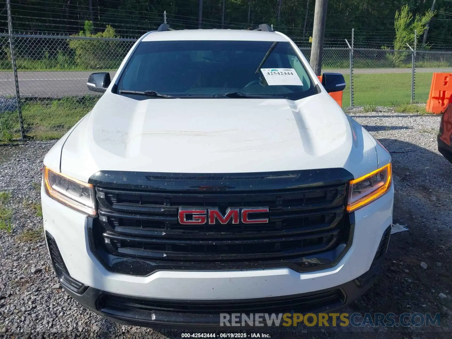12 fotografías del automóvil dañado 1GKKNKLA4MZ175268 GMC ACADIA 2021