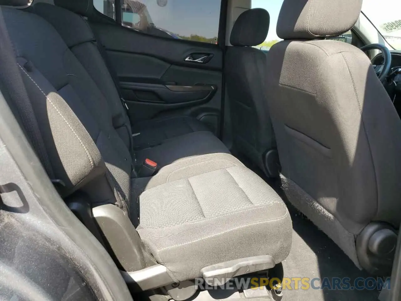 11 fotografías del automóvil dañado 1GKKNKLA6MZ176857 GMC ACADIA 2021
