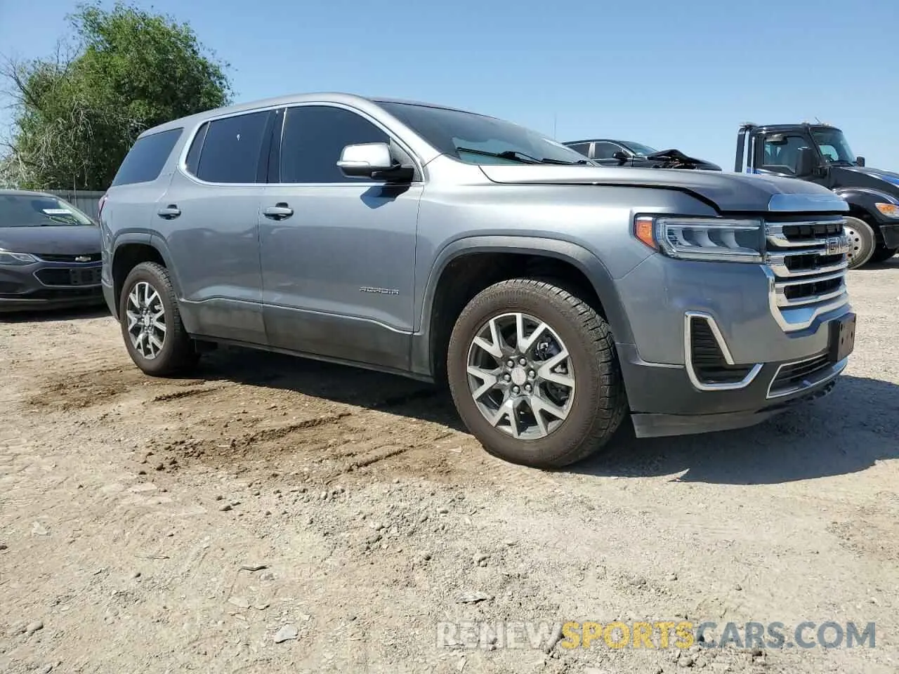 4 fotografías del automóvil dañado 1GKKNKLA6MZ176857 GMC ACADIA 2021