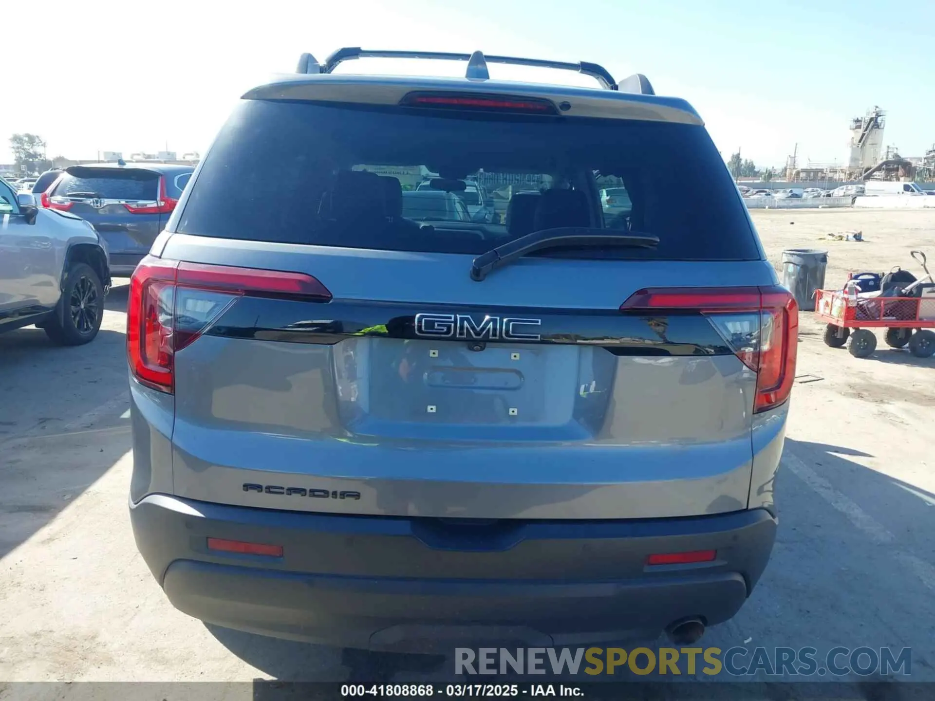 16 fotografías del automóvil dañado 1GKKNKLA6MZ212742 GMC ACADIA 2021