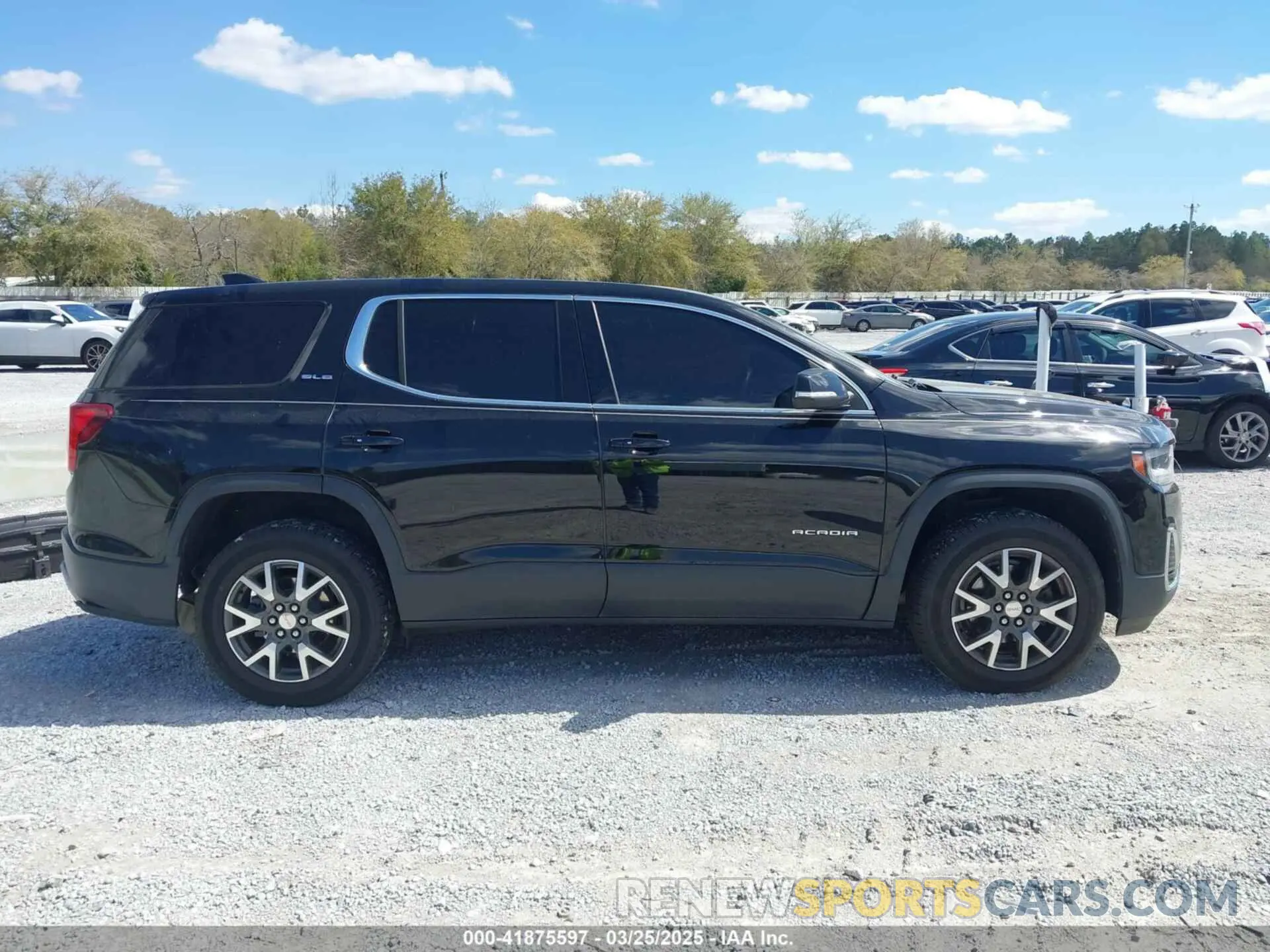 13 fotografías del automóvil dañado 1GKKNKLS2MZ186326 GMC ACADIA 2021
