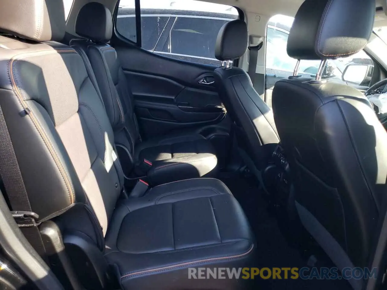 11 fotografías del automóvil dañado 1GKKNLLS0MZ235738 GMC ACADIA 2021