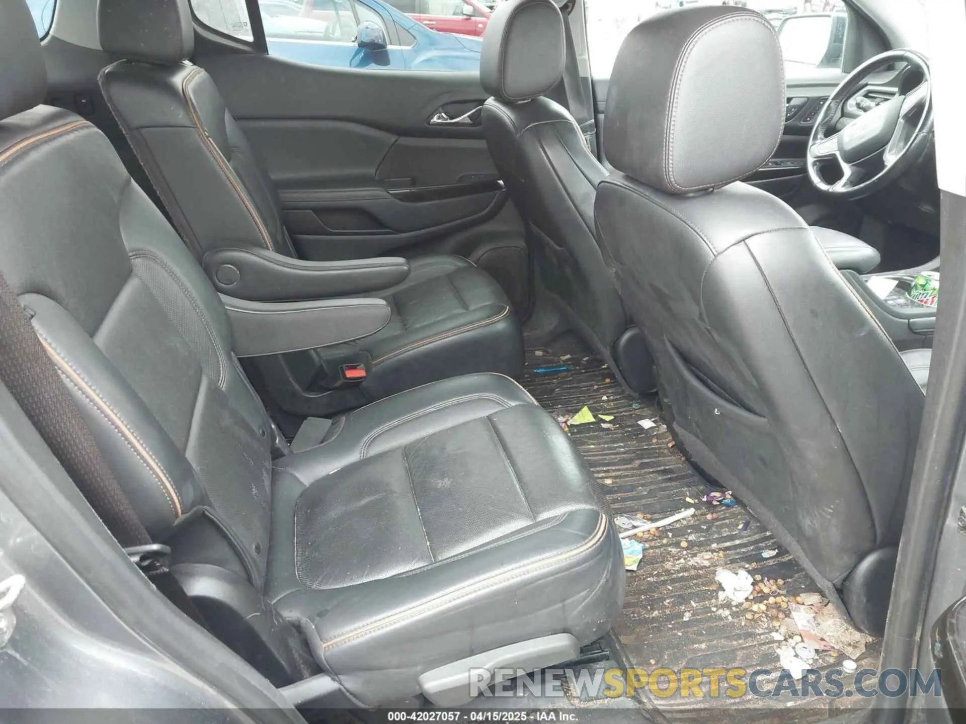 8 fotografías del automóvil dañado 1GKKNLLS2MZ208492 GMC ACADIA 2021