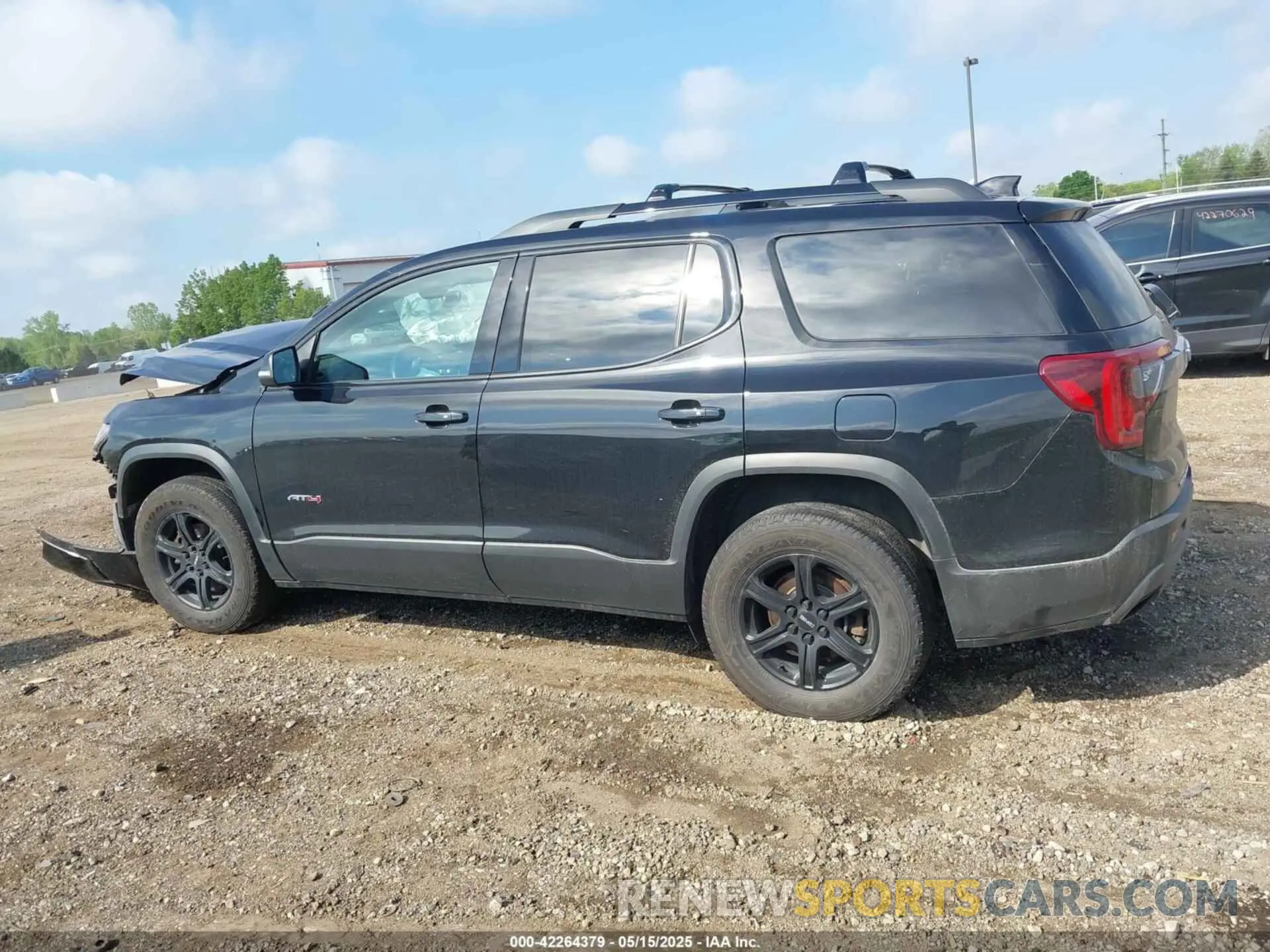 14 fotografías del automóvil dañado 1GKKNLLS4MZ215489 GMC ACADIA 2021