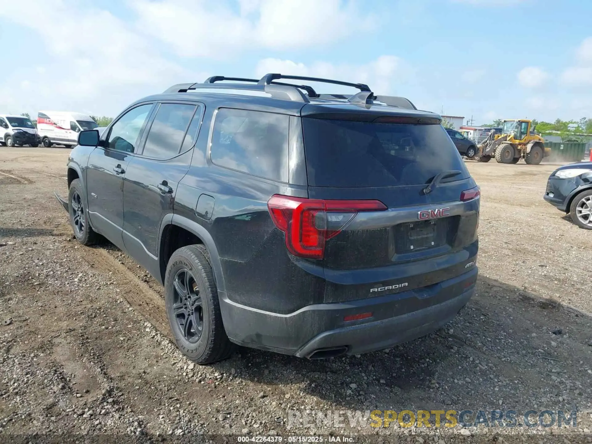 3 fotografías del automóvil dañado 1GKKNLLS4MZ215489 GMC ACADIA 2021