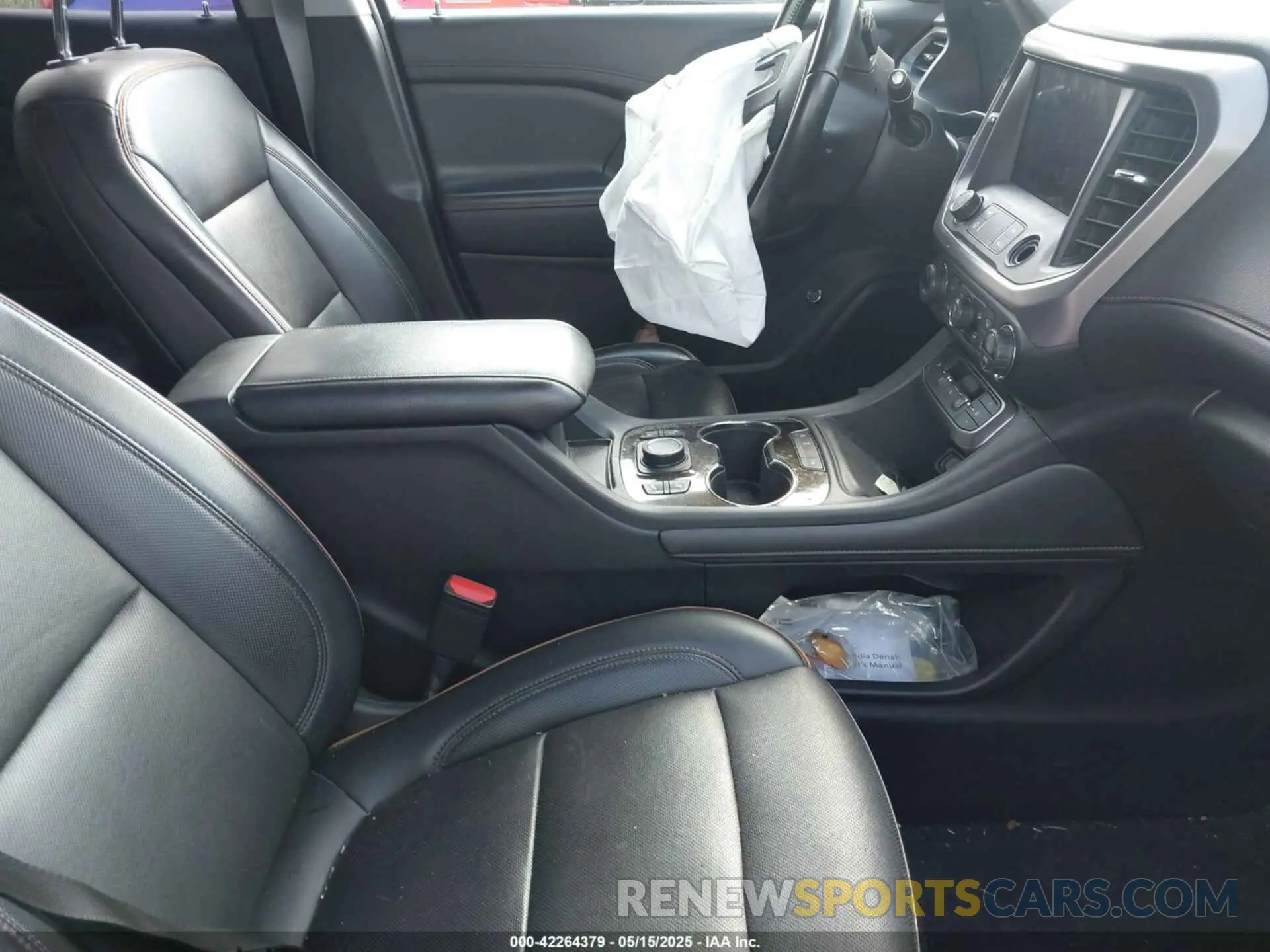 5 fotografías del automóvil dañado 1GKKNLLS4MZ215489 GMC ACADIA 2021