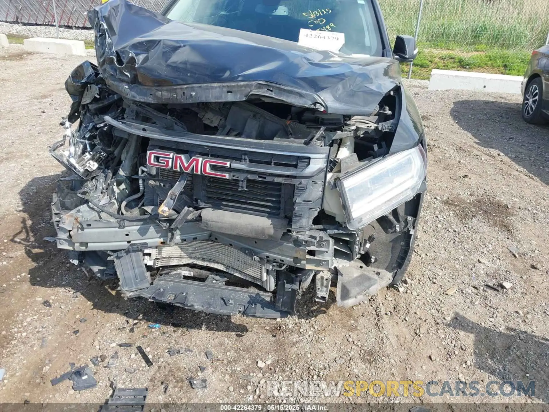 6 fotografías del automóvil dañado 1GKKNLLS4MZ215489 GMC ACADIA 2021