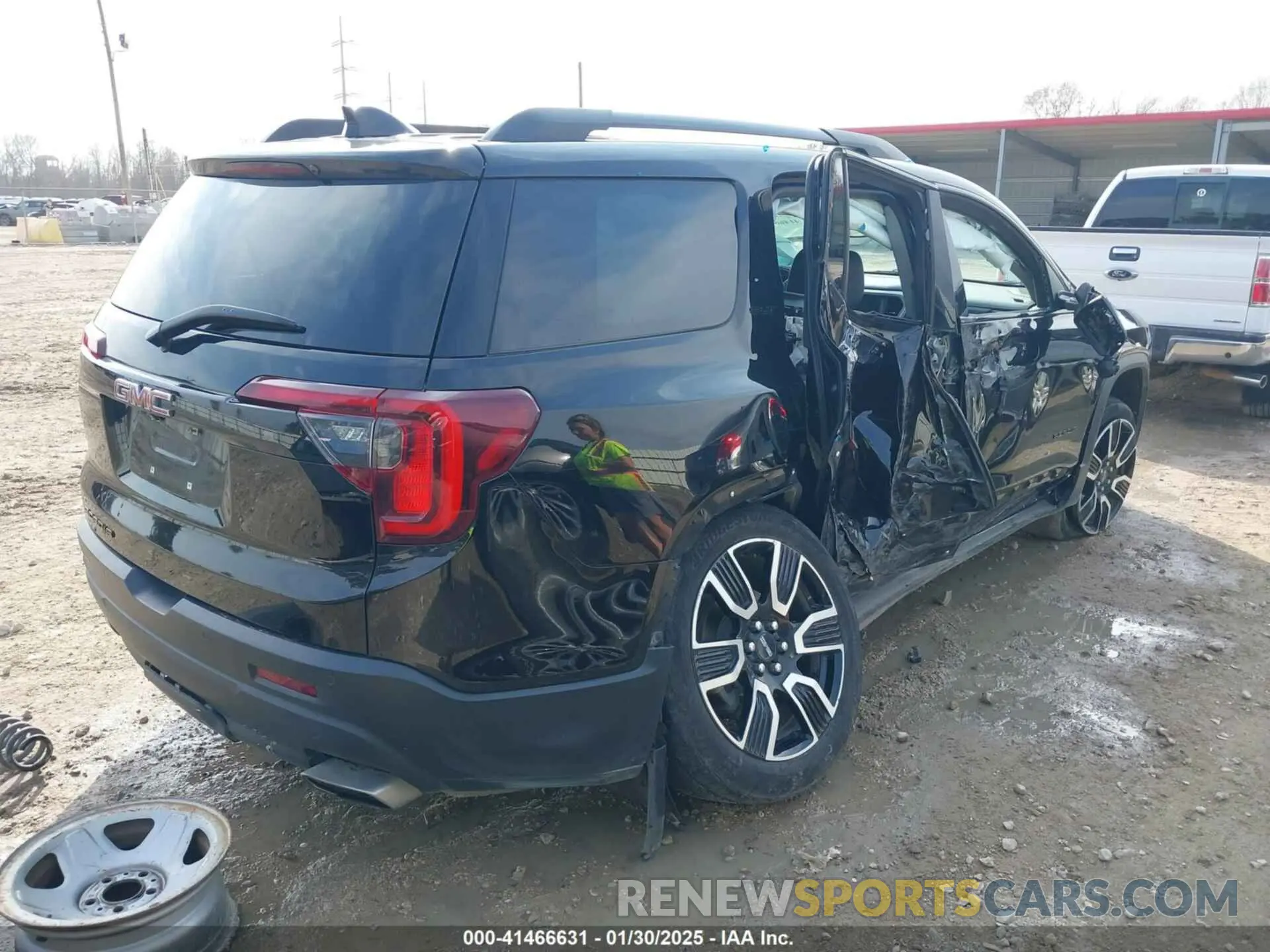 4 fotografías del automóvil dañado 1GKKNML46MZ181983 GMC ACADIA 2021