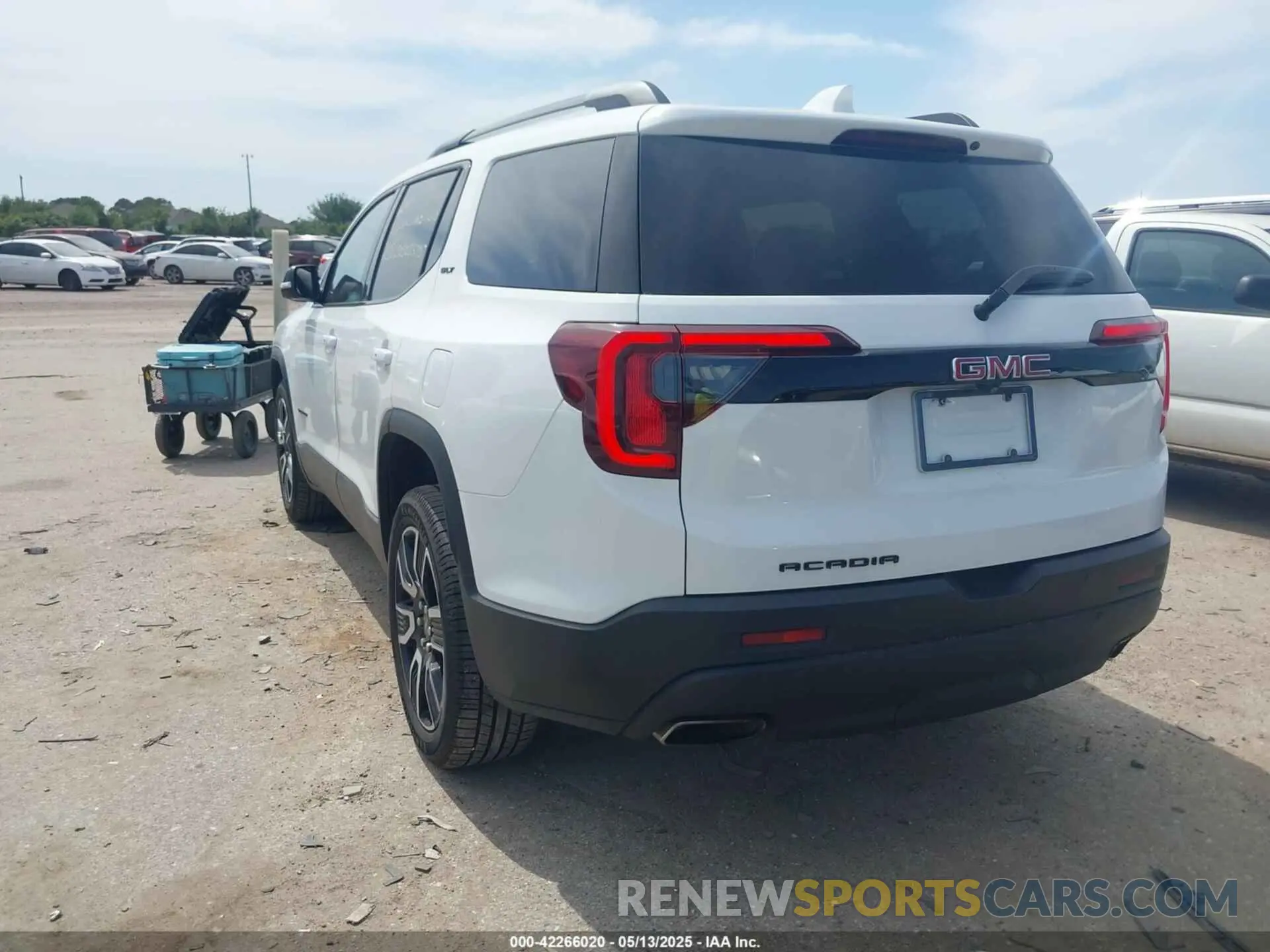 3 fotografías del automóvil dañado 1GKKNMLS4MZ211240 GMC ACADIA 2021