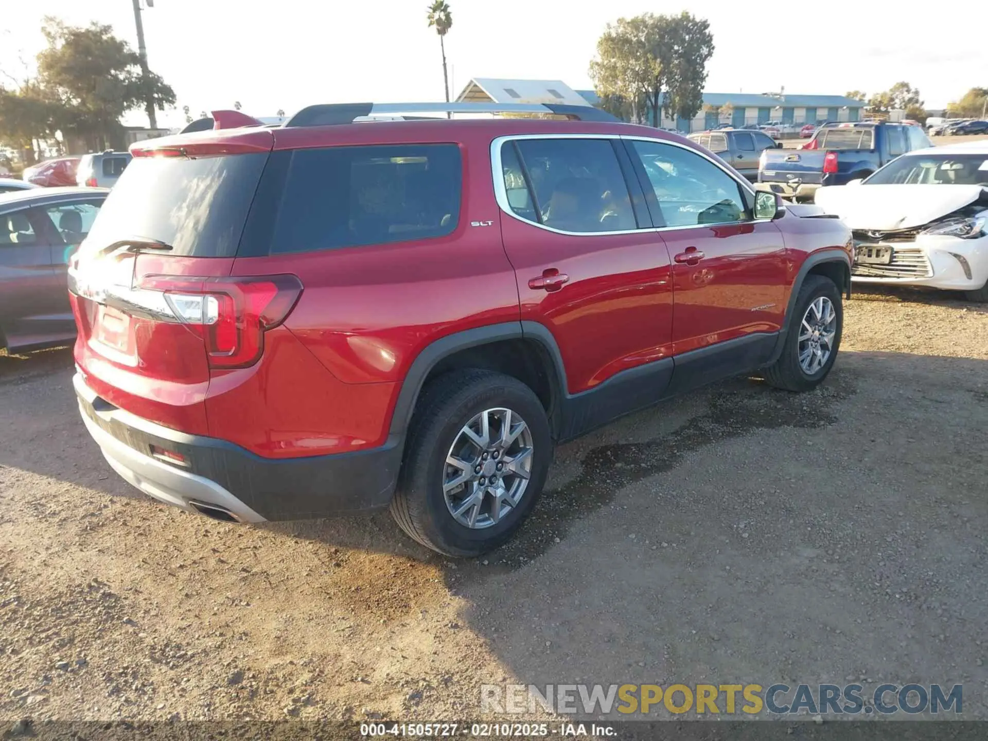 4 fotografías del automóvil dañado 1GKKNMLS5MZ175445 GMC ACADIA 2021