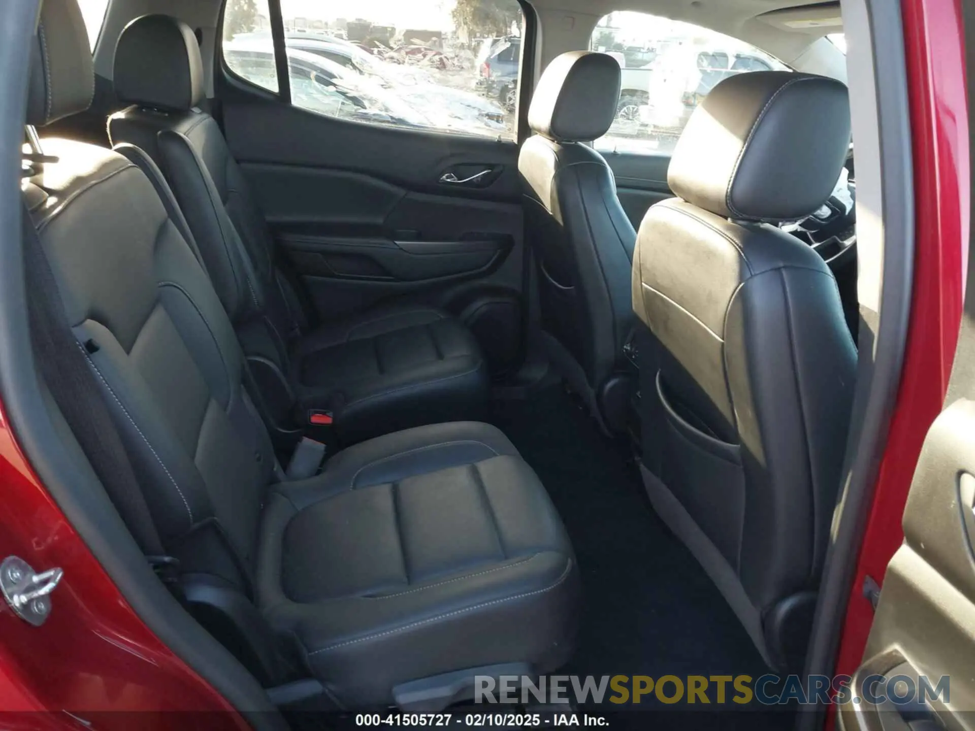 8 fotografías del automóvil dañado 1GKKNMLS5MZ175445 GMC ACADIA 2021