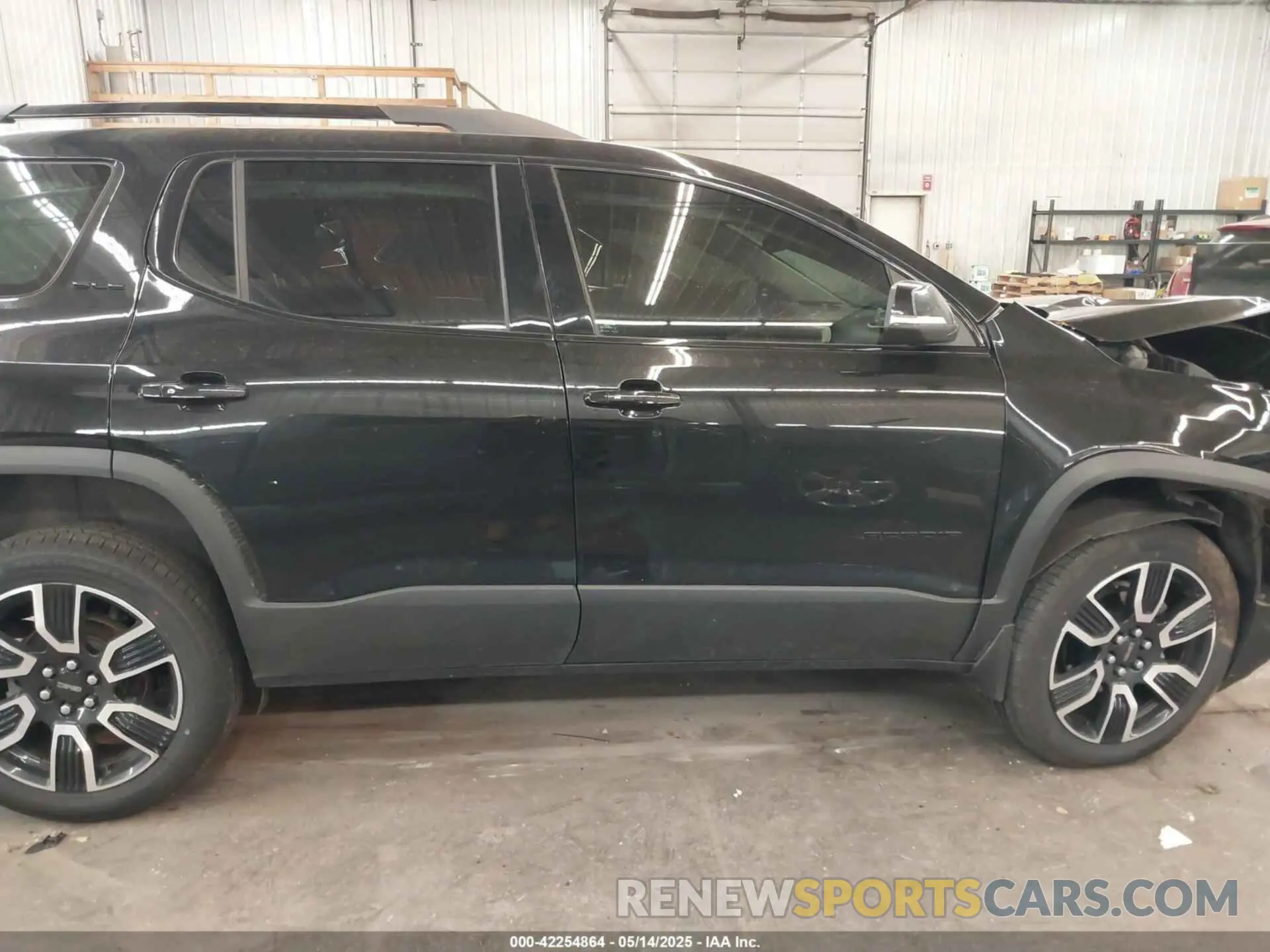 14 fotografías del automóvil dañado 1GKKNRLS9MZ127248 GMC ACADIA 2021