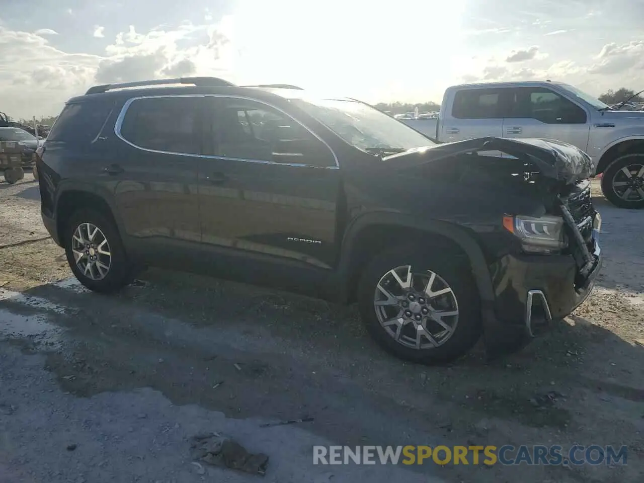 4 fotografías del automóvil dañado 1GKKNULS4MZ162878 GMC ACADIA 2021