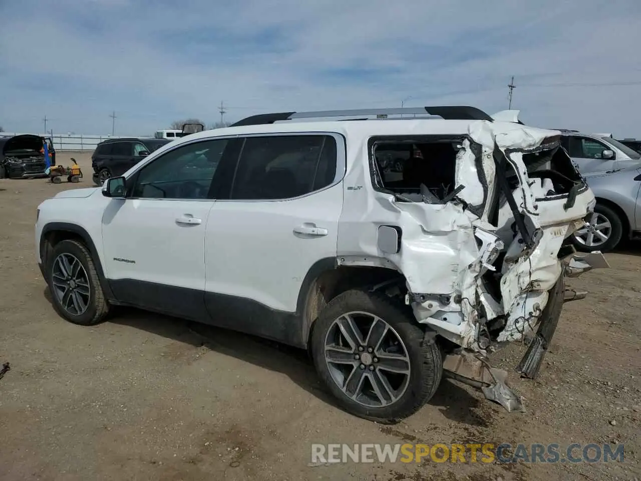 2 fotografías del automóvil dañado 1GKKNULS4MZ192897 GMC ACADIA 2021