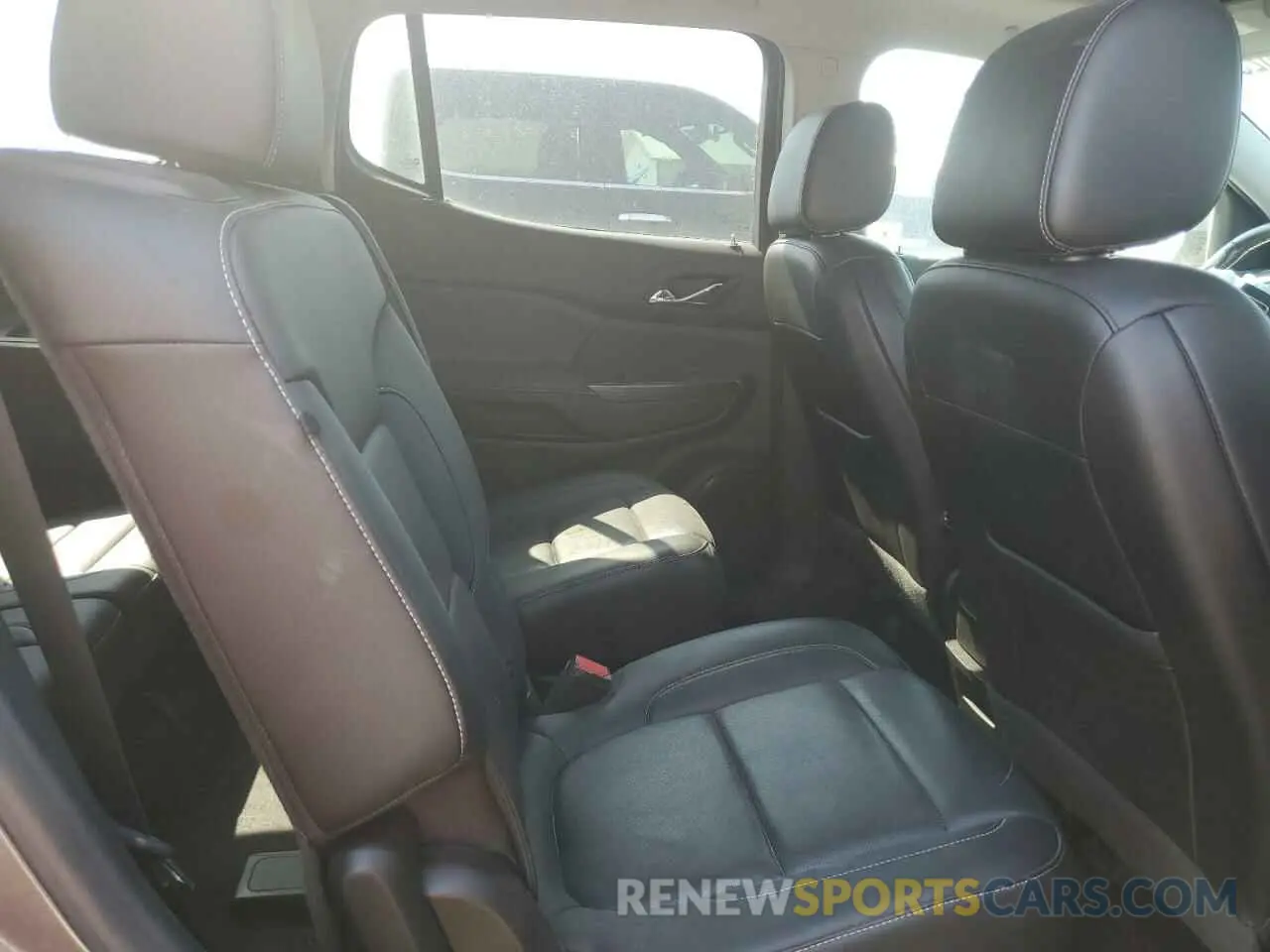 11 fotografías del automóvil dañado 1GKKNULSXMZ174159 GMC ACADIA 2021