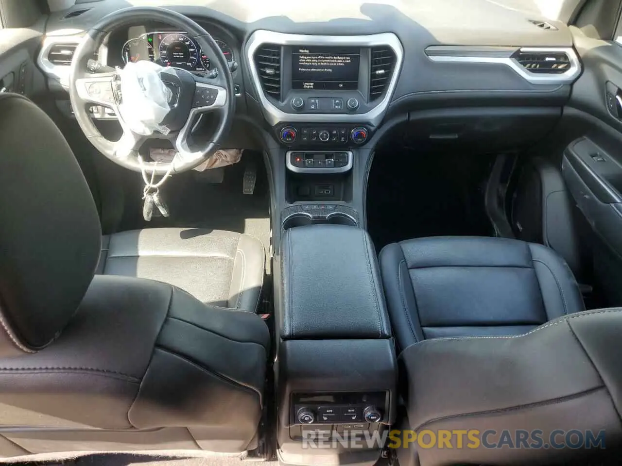 8 fotografías del automóvil dañado 1GKKNULSXMZ174159 GMC ACADIA 2021