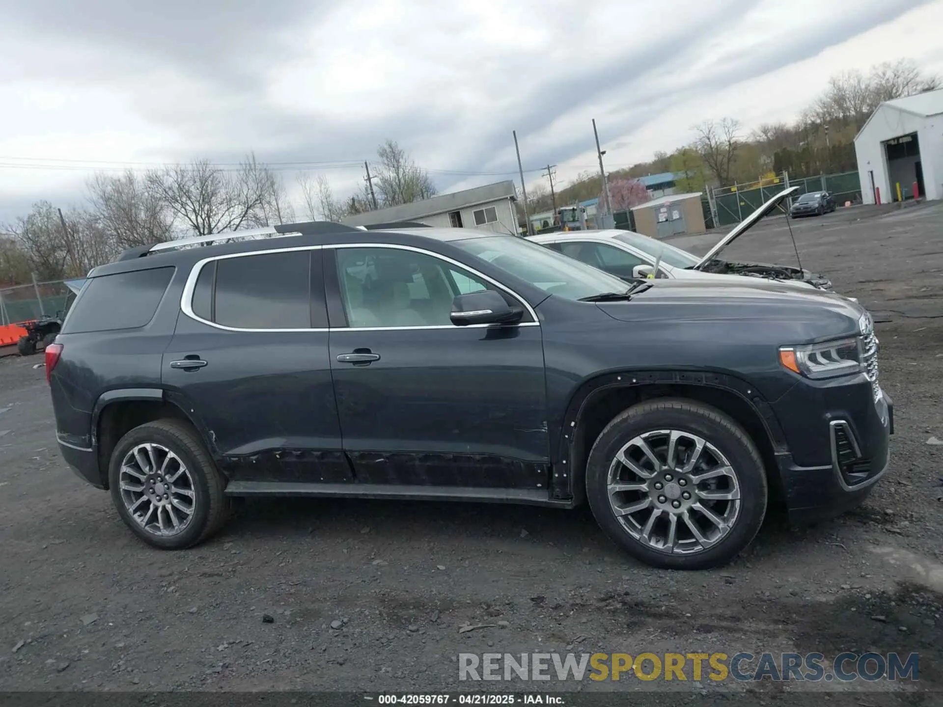 13 fotografías del automóvil dañado 1GKKNXLS8MZ133935 GMC ACADIA 2021