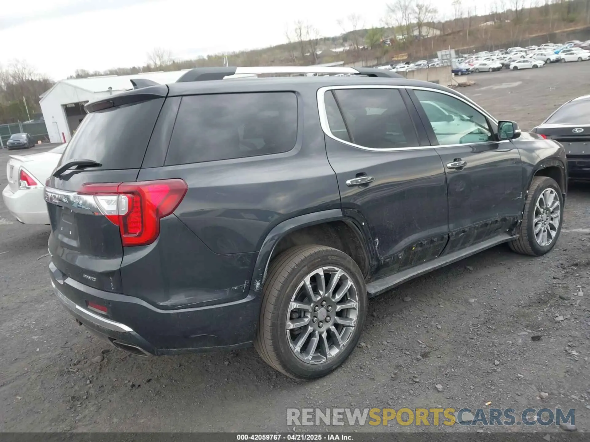 4 fotografías del automóvil dañado 1GKKNXLS8MZ133935 GMC ACADIA 2021