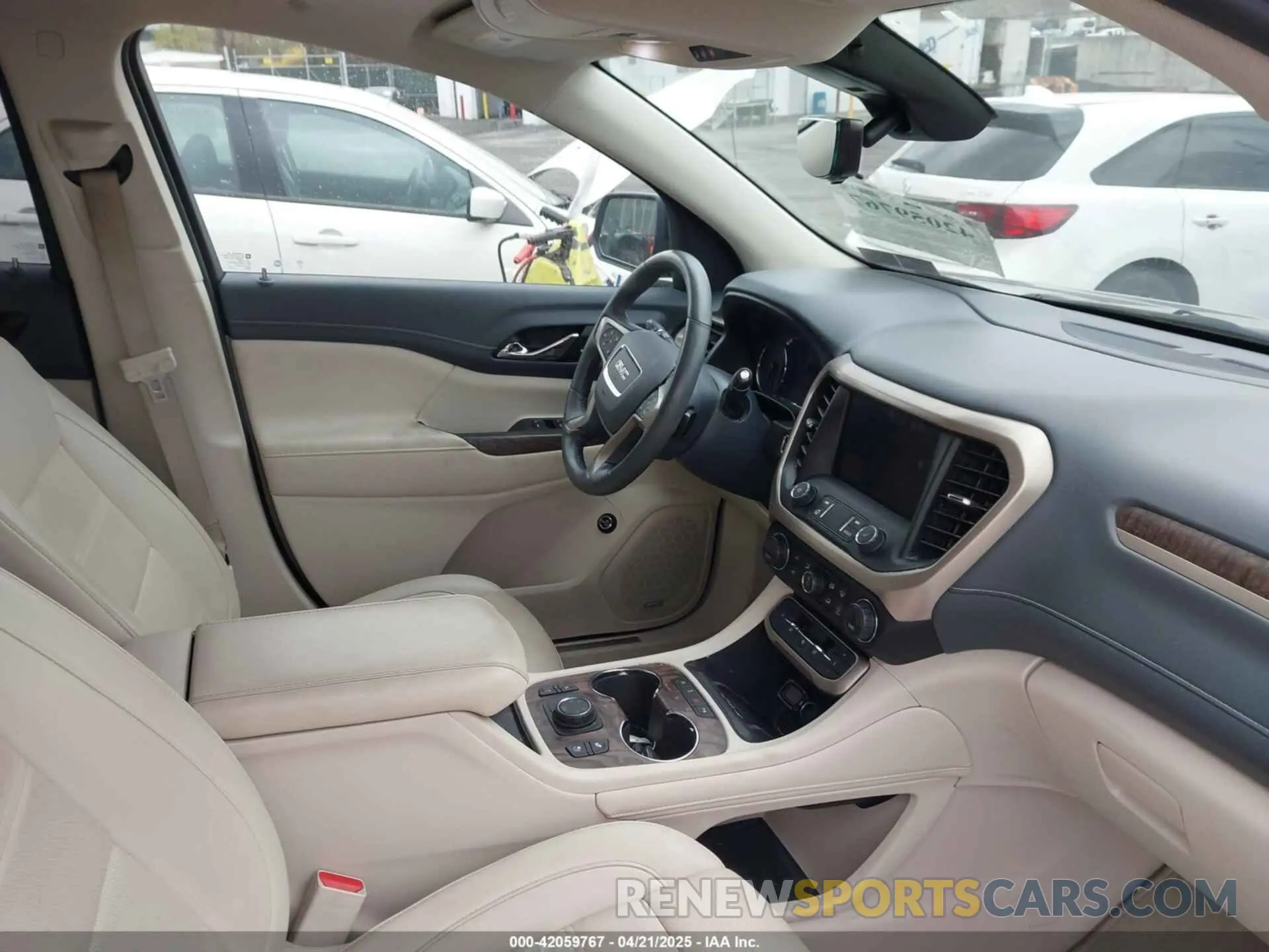 5 fotografías del automóvil dañado 1GKKNXLS8MZ133935 GMC ACADIA 2021