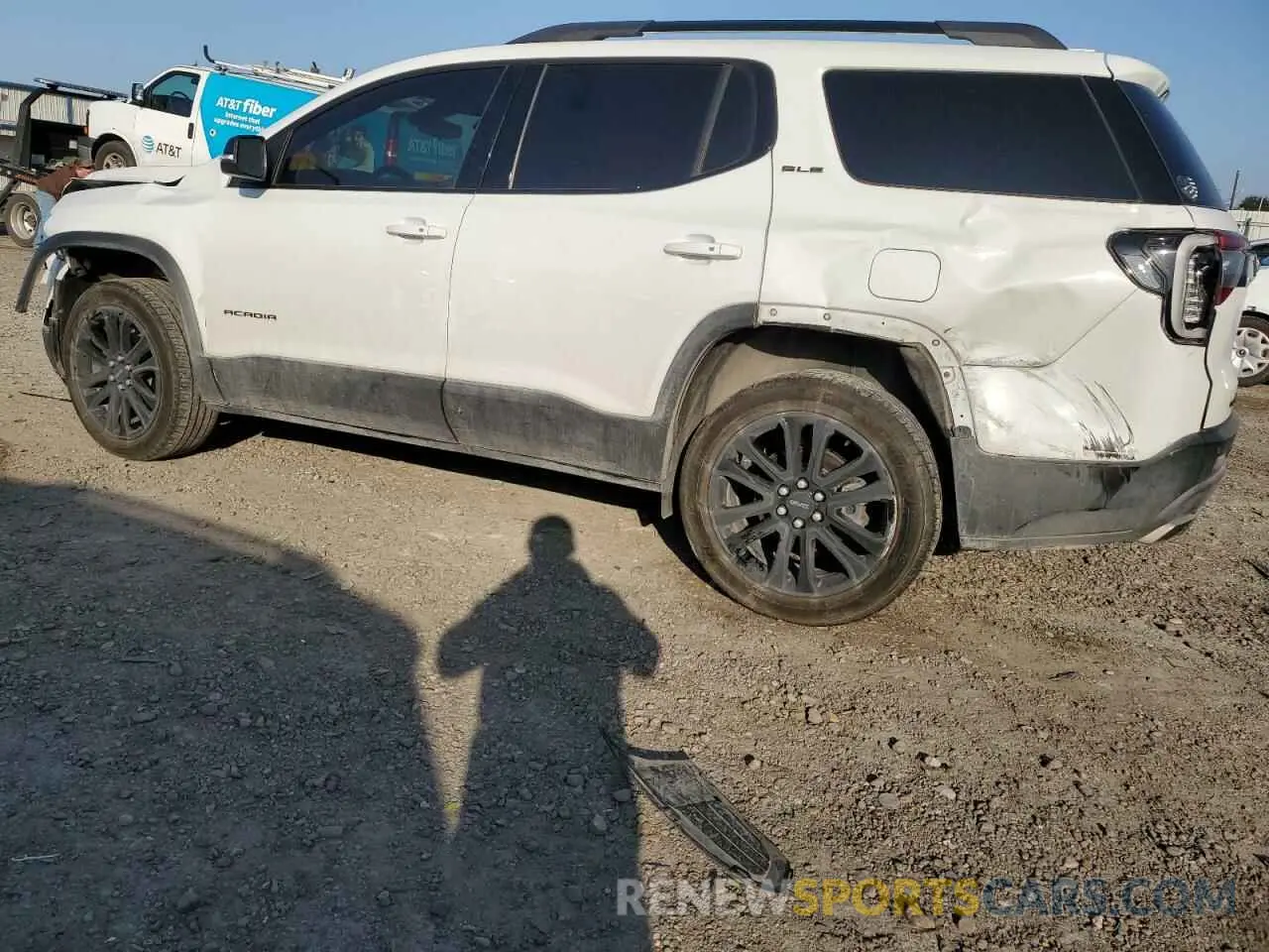2 fotografías del automóvil dañado 1GKKNKL41NZ120255 GMC ACADIA 2022