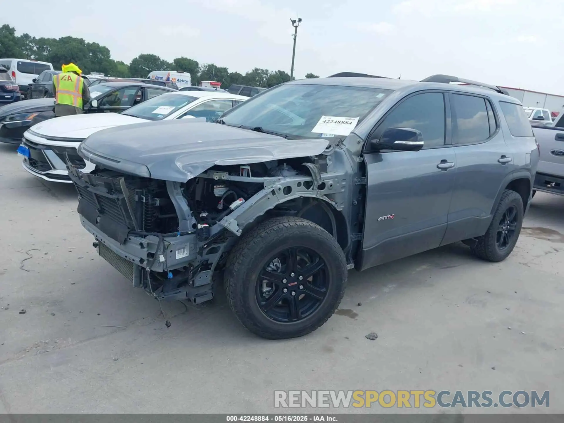 2 fotografías del automóvil dañado 1GKKNLLS1NZ128442 GMC ACADIA 2022