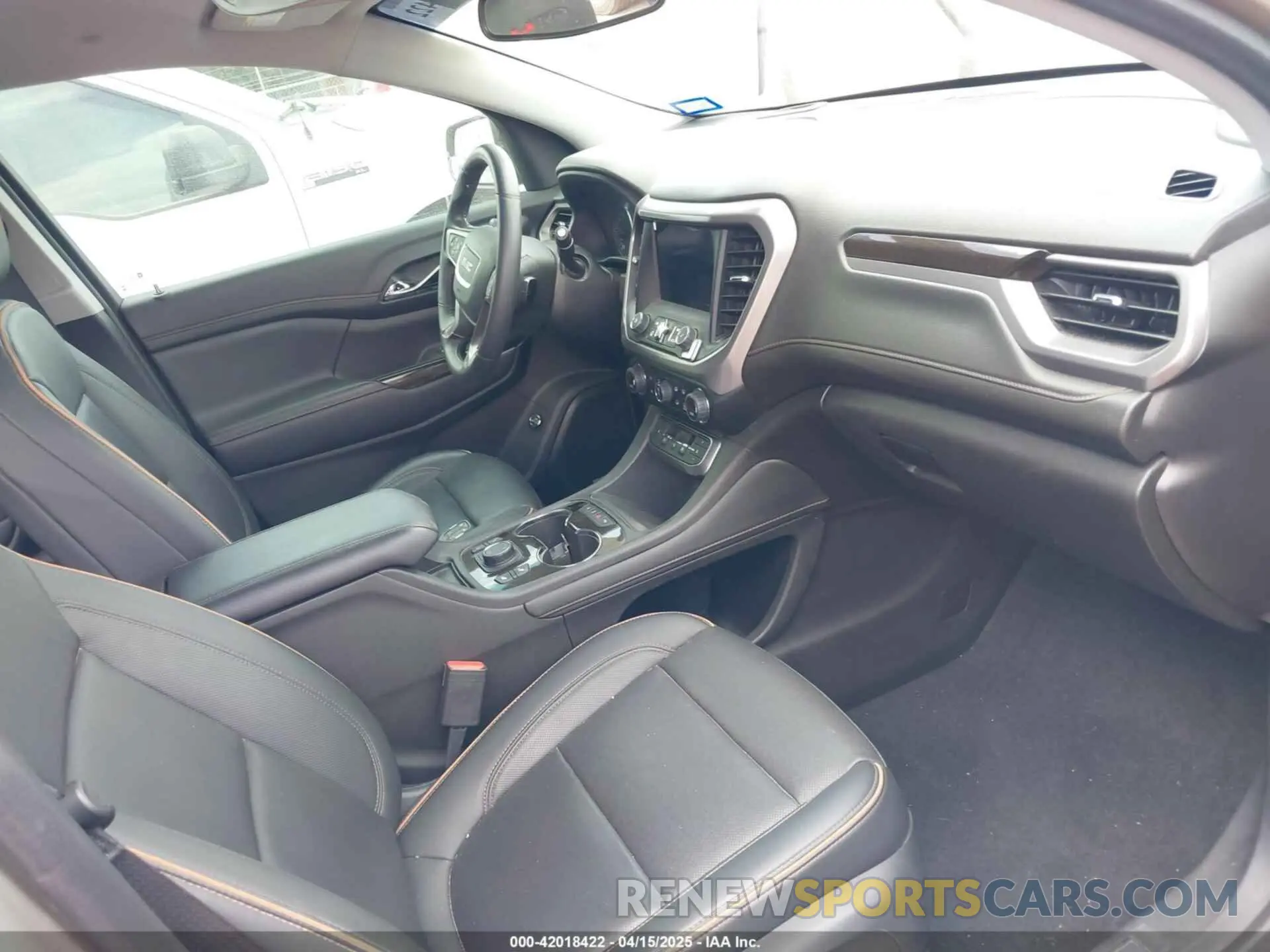 5 fotografías del automóvil dañado 1GKKNLLS1NZ178645 GMC ACADIA 2022