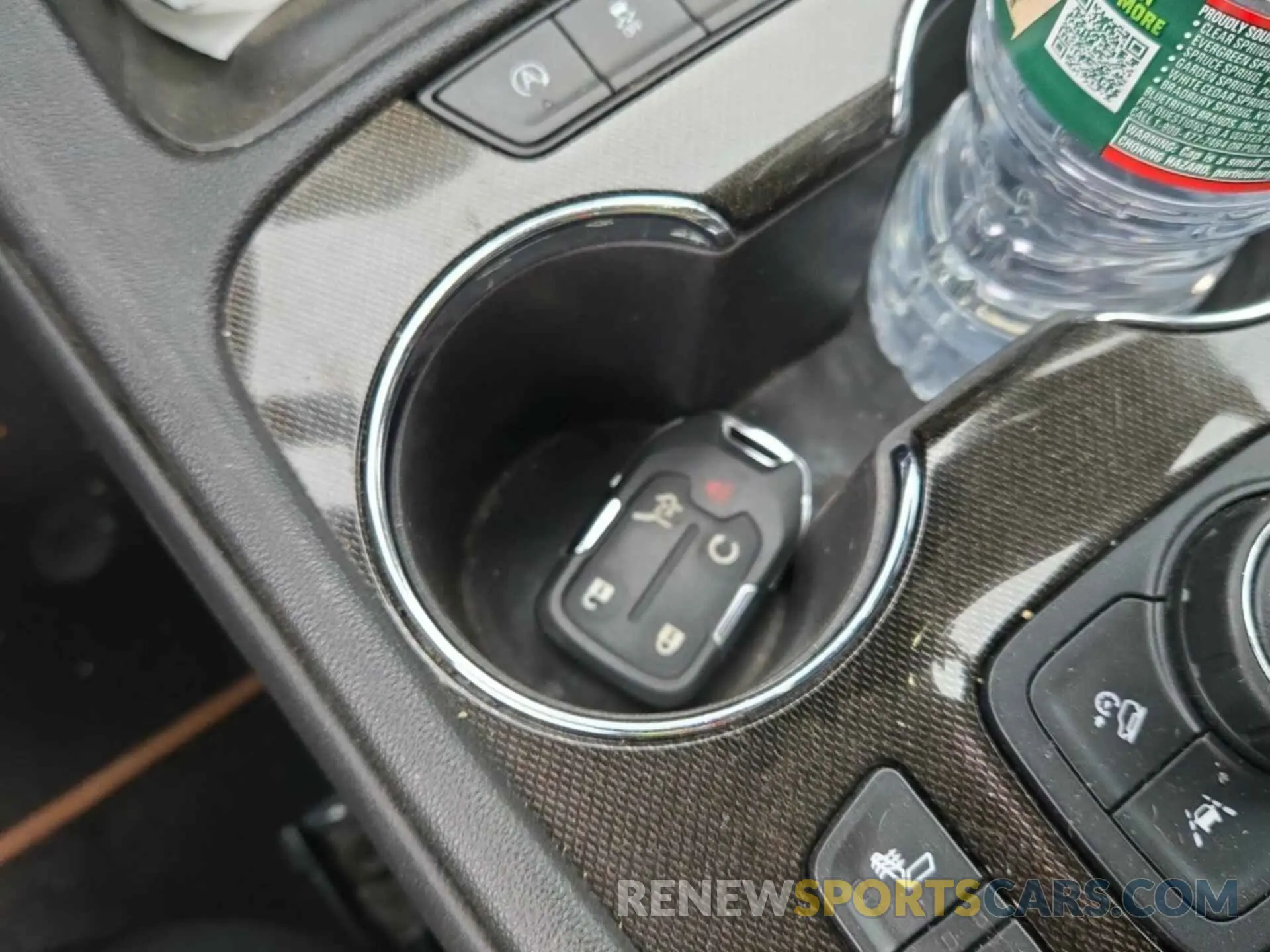 27 fotografías del automóvil dañado 1GKKNLLS8NZ129037 GMC ACADIA 2022