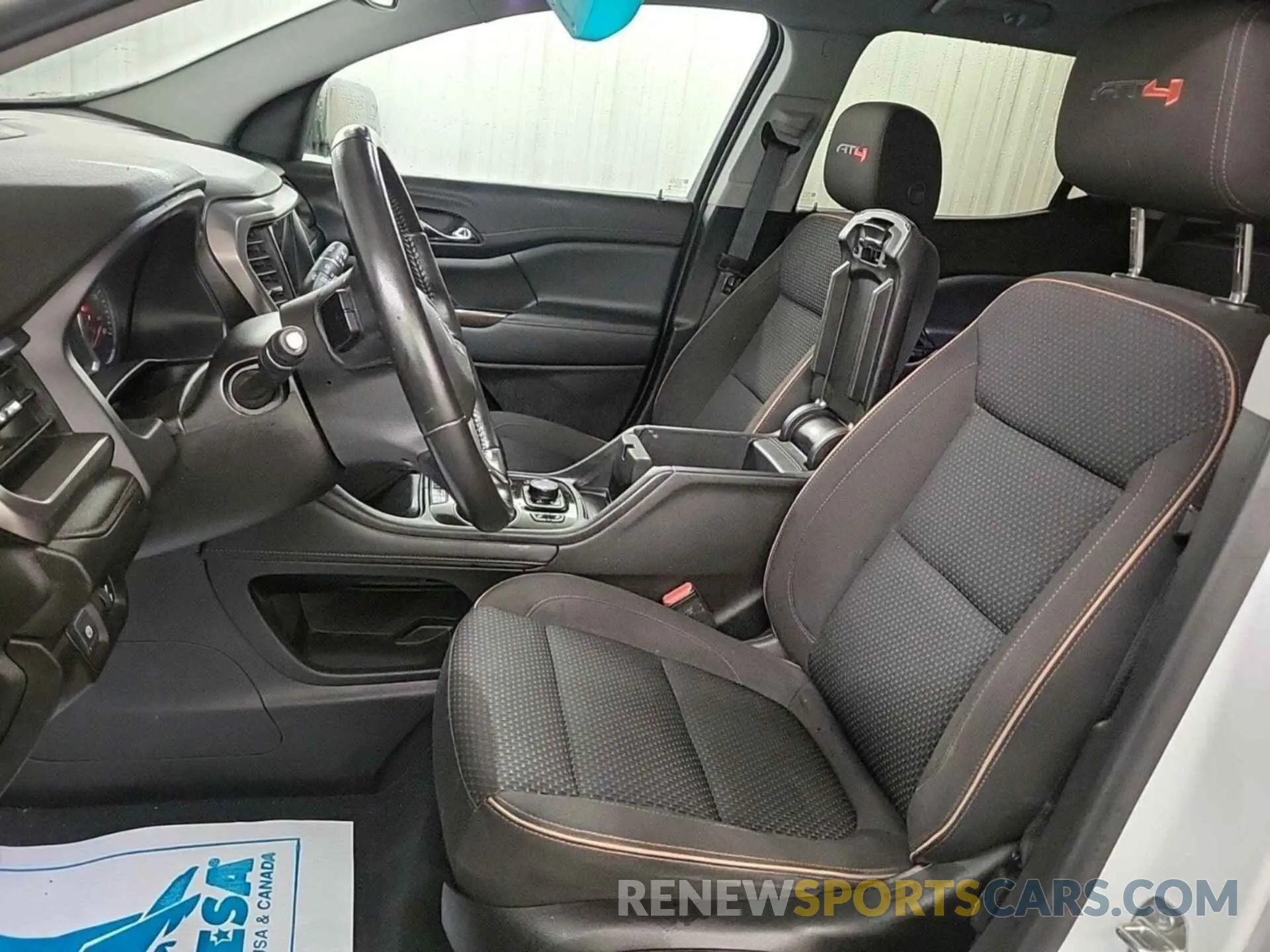 39 fotografías del automóvil dañado 1GKKNLLS8NZ129037 GMC ACADIA 2022