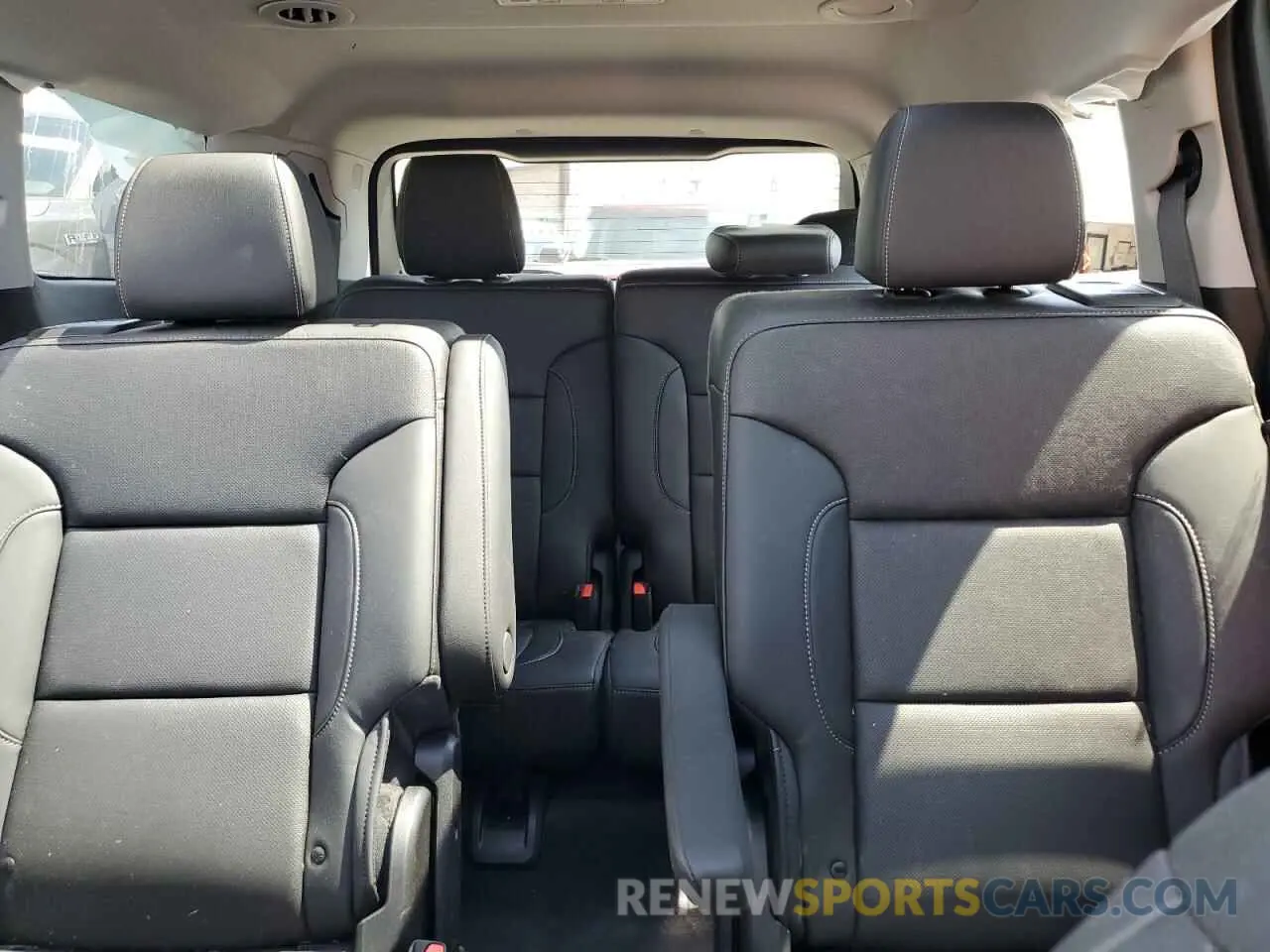 10 fotografías del automóvil dañado 1GKKNML4XNZ126874 GMC ACADIA 2022