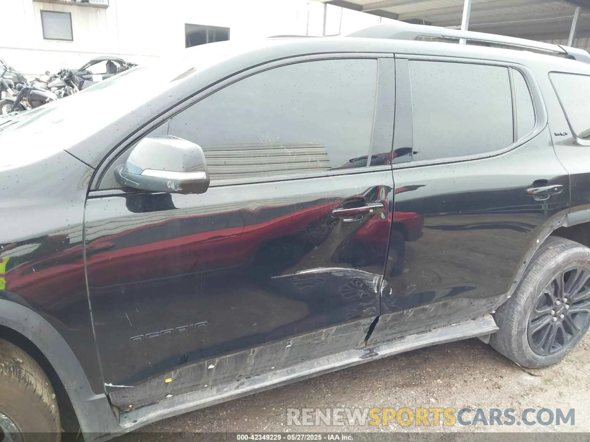 14 fotografías del automóvil dañado 1GKKNMLS1NZ175069 GMC ACADIA 2022