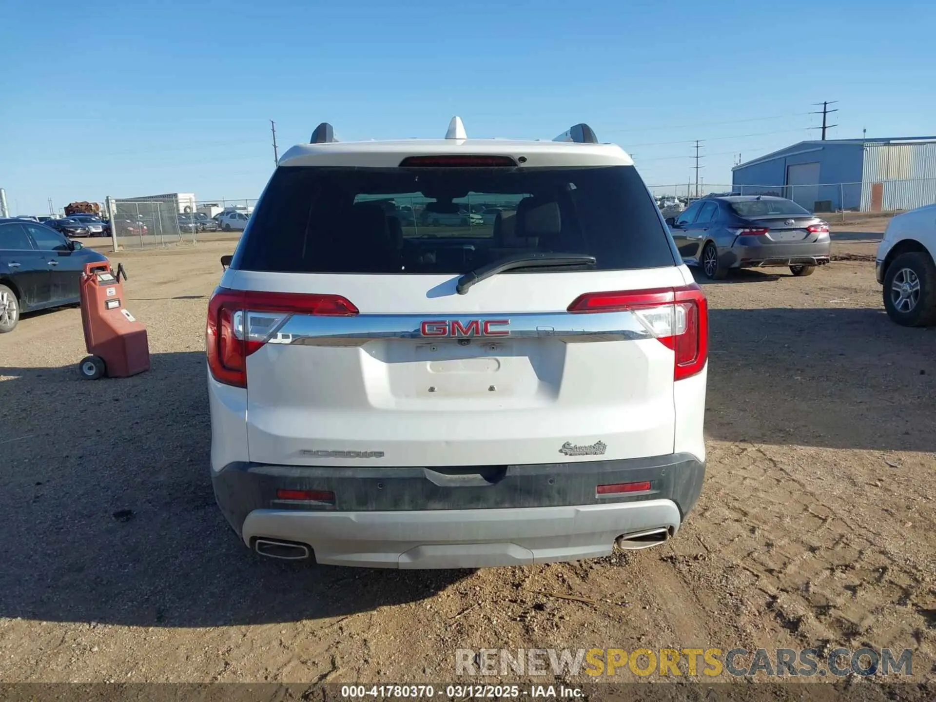 16 fotografías del automóvil dañado 1GKKNMLS6NZ111299 GMC ACADIA 2022