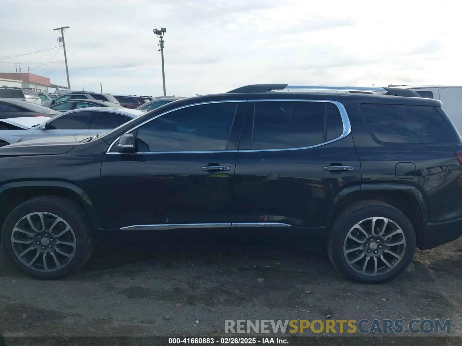 14 fotografías del automóvil dañado 1GKKNPLSXNZ148311 GMC ACADIA 2022