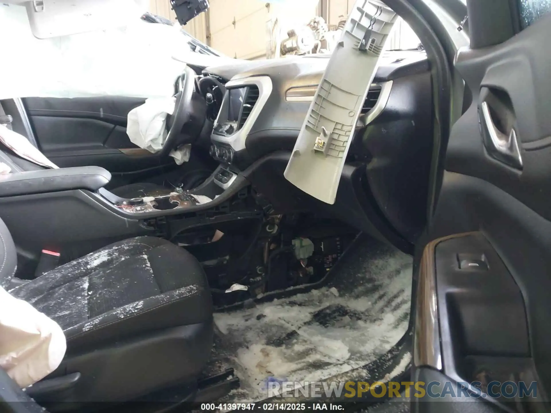 5 fotografías del automóvil dañado 1GKKNRL43NZ113686 GMC ACADIA 2022
