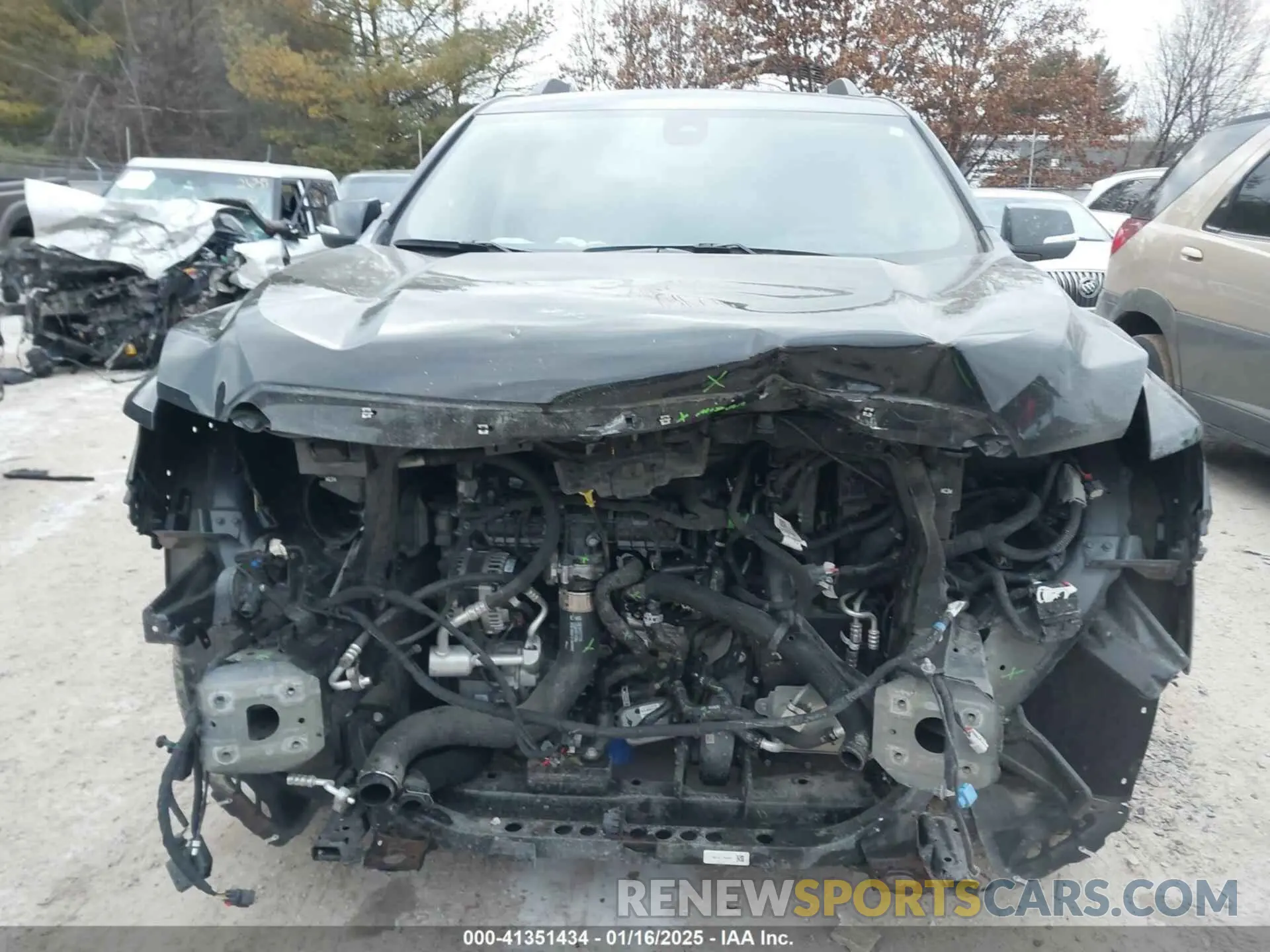 13 fotografías del automóvil dañado 1GKKNUL47NZ179614 GMC ACADIA 2022