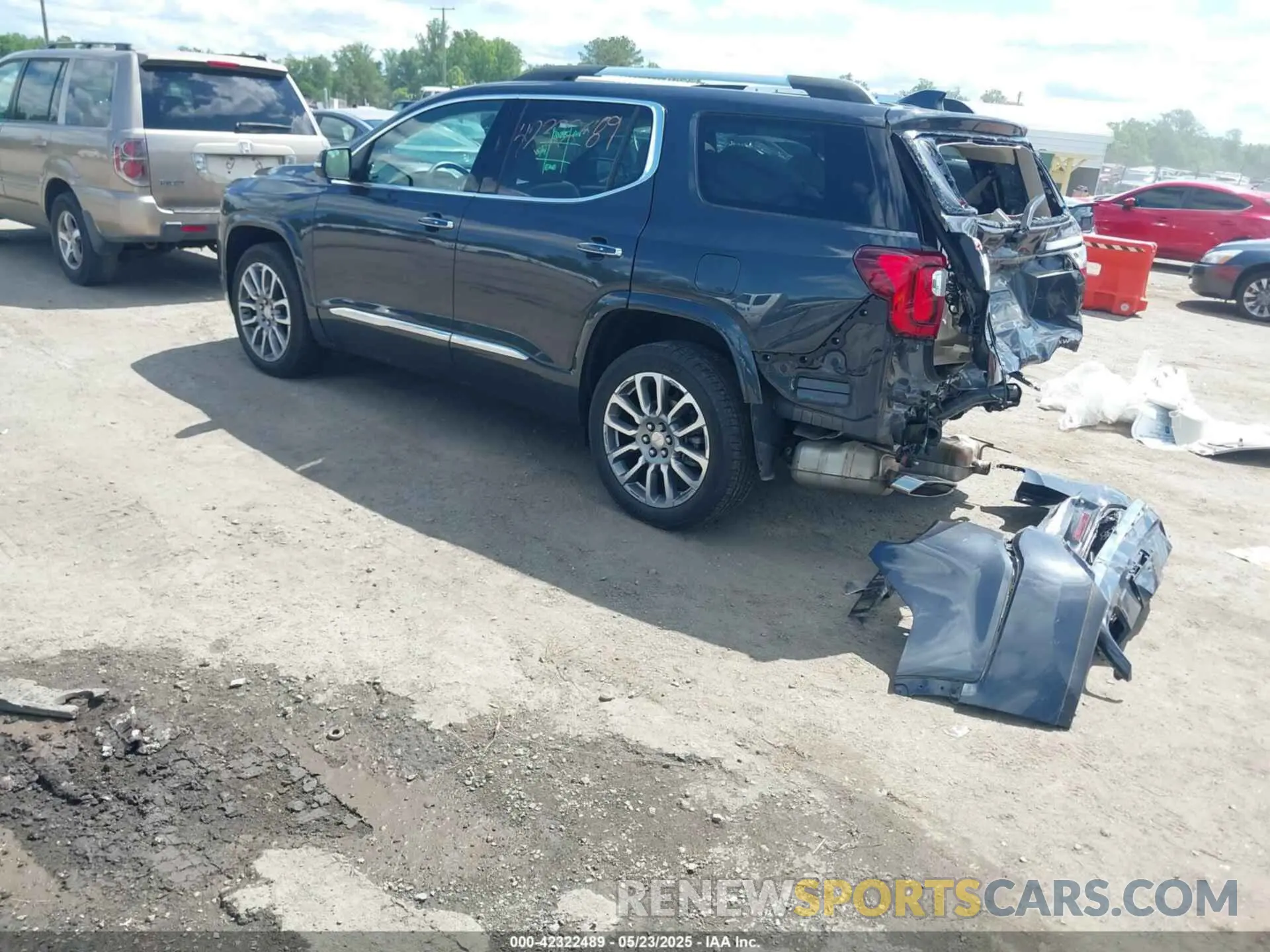 3 fotografías del automóvil dañado 1GKKNXLS0NZ168843 GMC ACADIA 2022