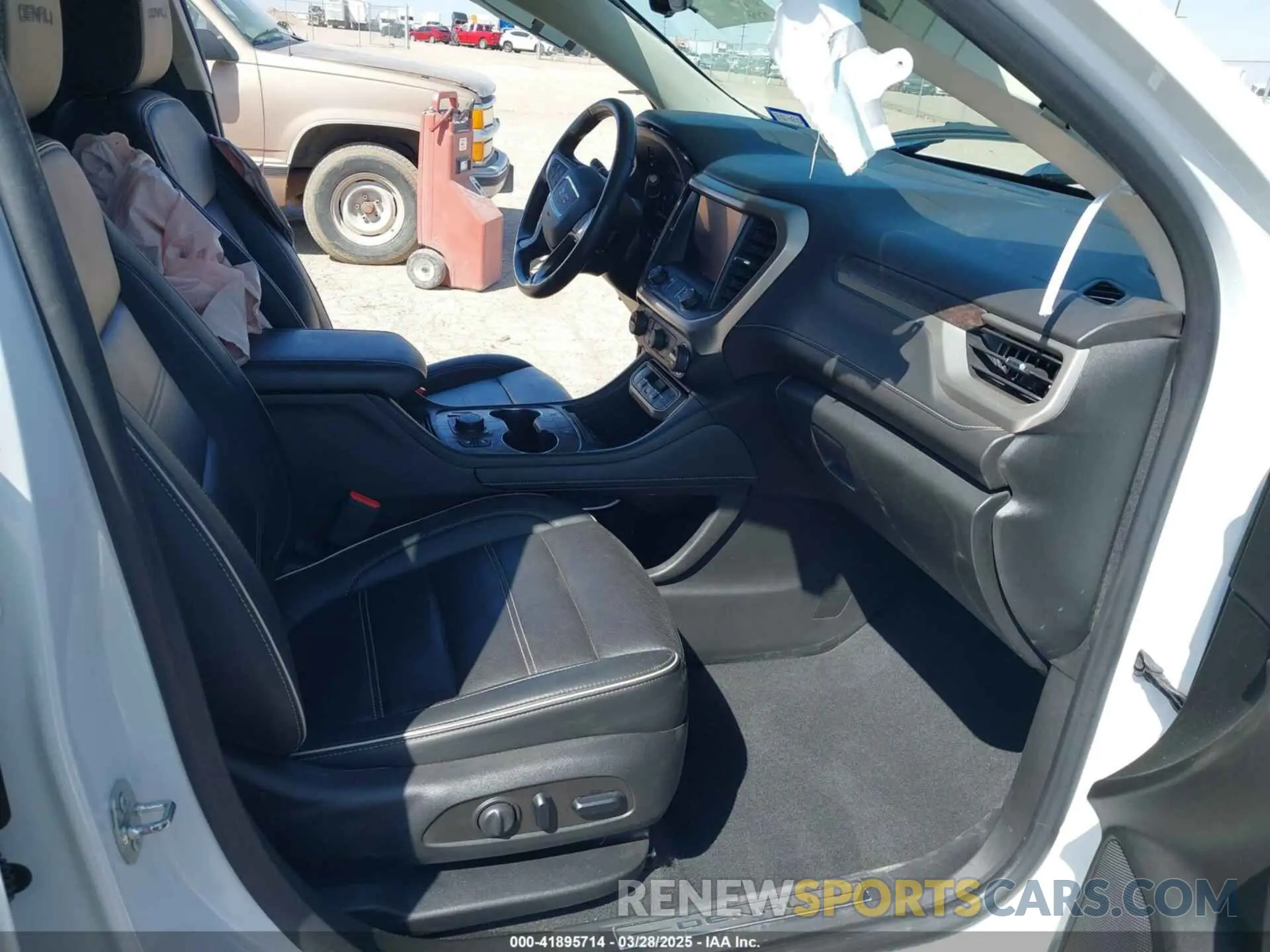 5 fotografías del automóvil dañado 1GKKNXLS1NZ115438 GMC ACADIA 2022