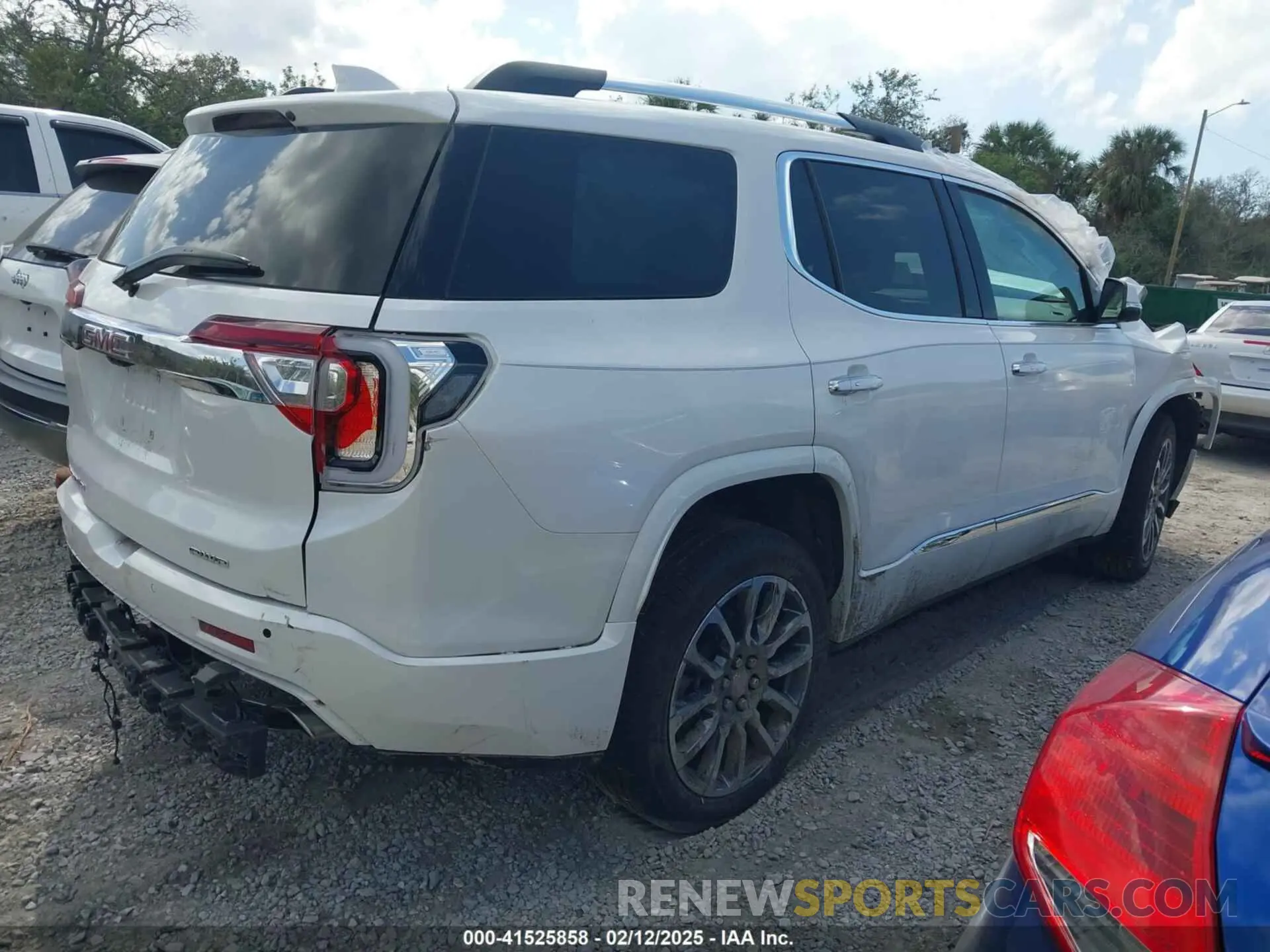 4 fotografías del automóvil dañado 1GKKNXLS6NZ139654 GMC ACADIA 2022