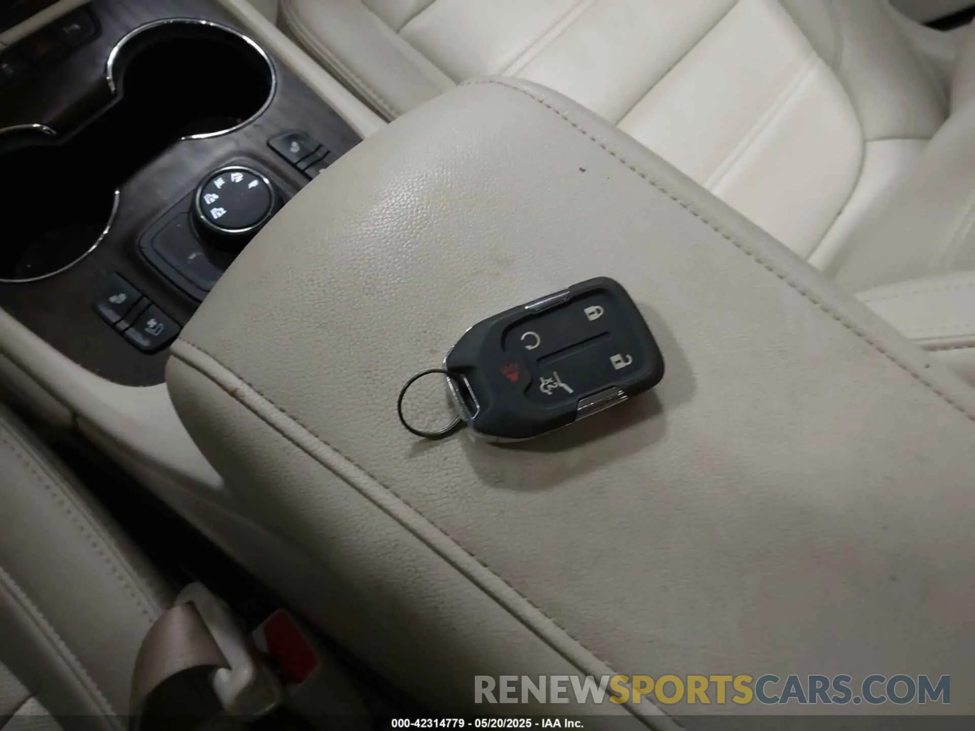 11 fotografías del automóvil dañado 1GKKNXLS8NZ103450 GMC ACADIA 2022